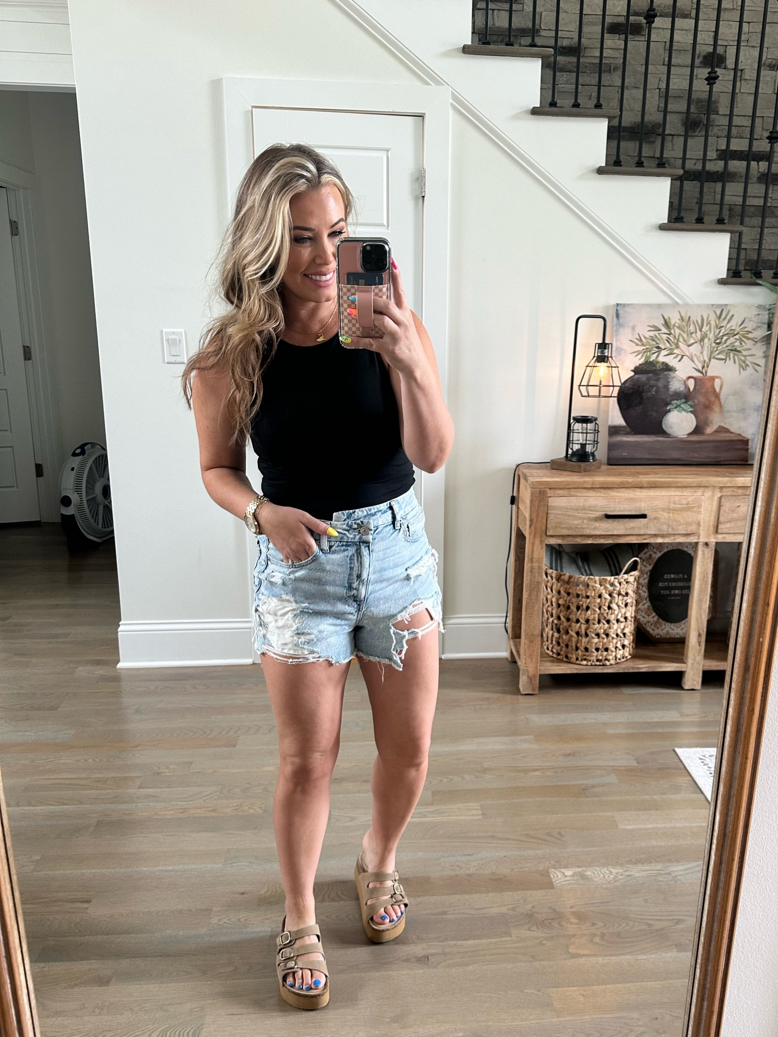 My favorite denim shorts ever!! I’m in a size 6! Rest of look is on my amazon storefront! #denimshorts #summerfashion

#LTKSaleAlert #LTKStyleTip #LTKFindsUnder50