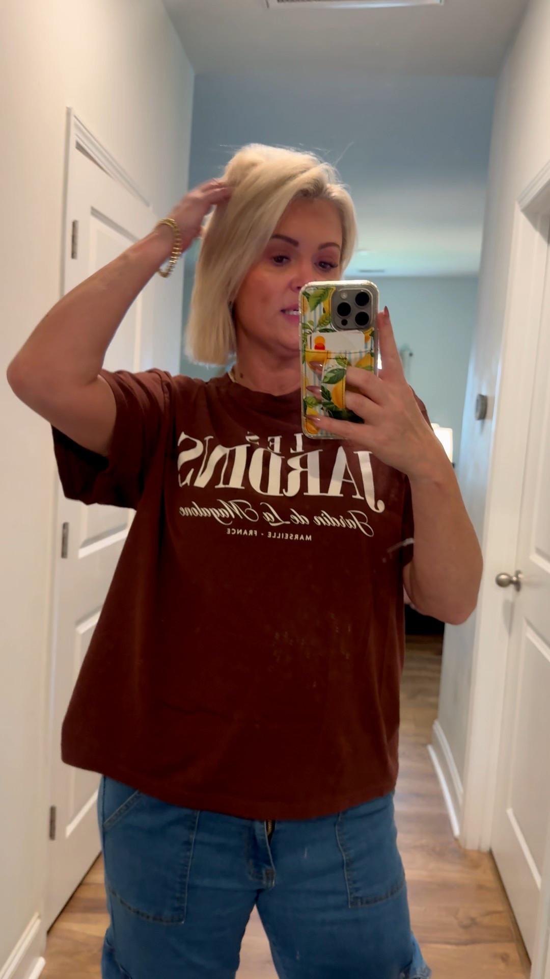 Where’s my tshirt girlies?! H&M // comfy // oversized // mom life // fashion 

#LTKFindsUnder50 #LTKStyleTip #LTKMidsize