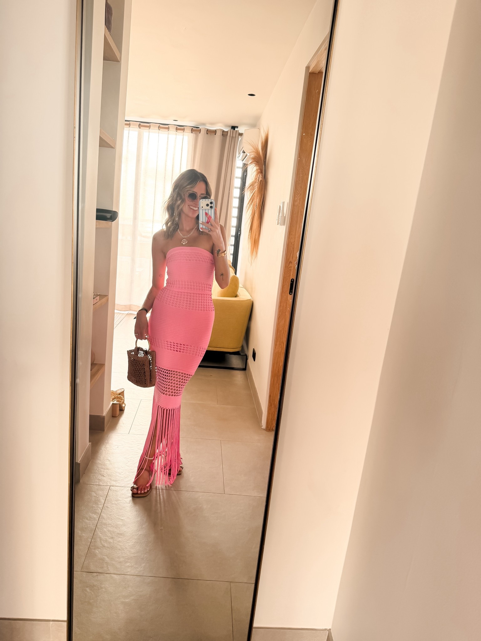 Summer dresses and what to wear on vacation 
Crochet dress ideas for beach weddings and resorts 
Vacation style 