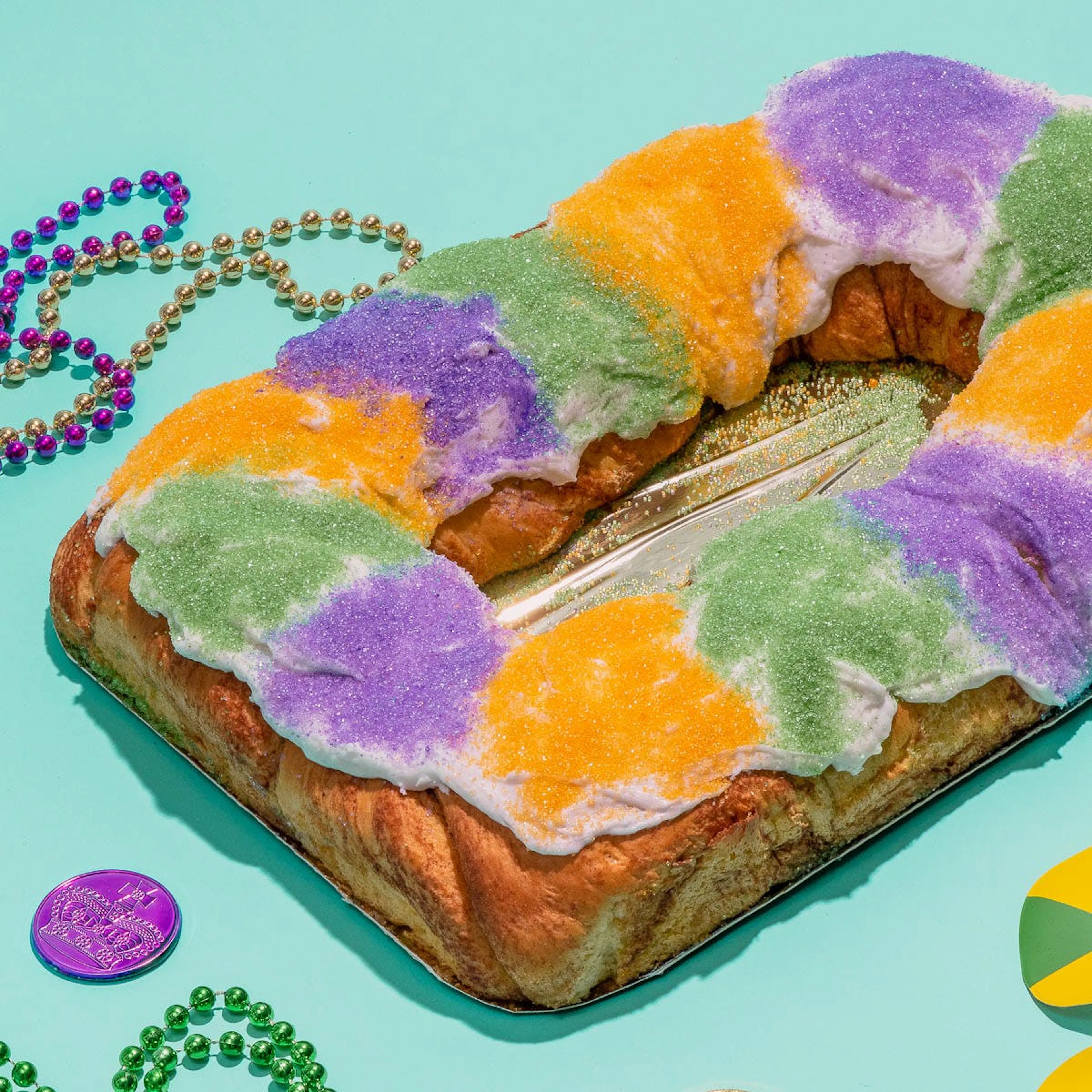 Gambino's Traditional King Cake Kit by Gambino's Bakery King Cakes | Goldbelly | Goldbelly