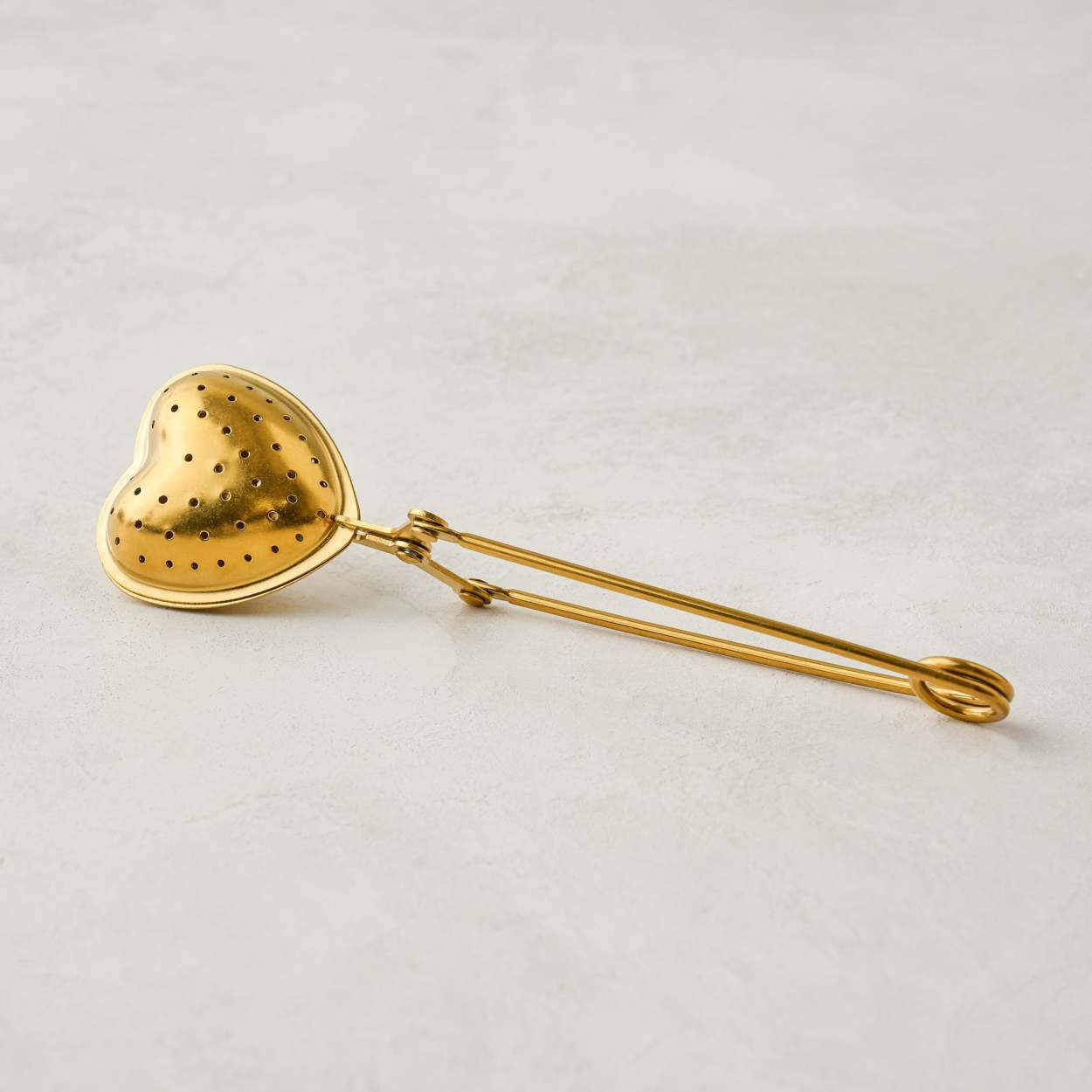 Heart Shaped Tea Strainer | Magnolia