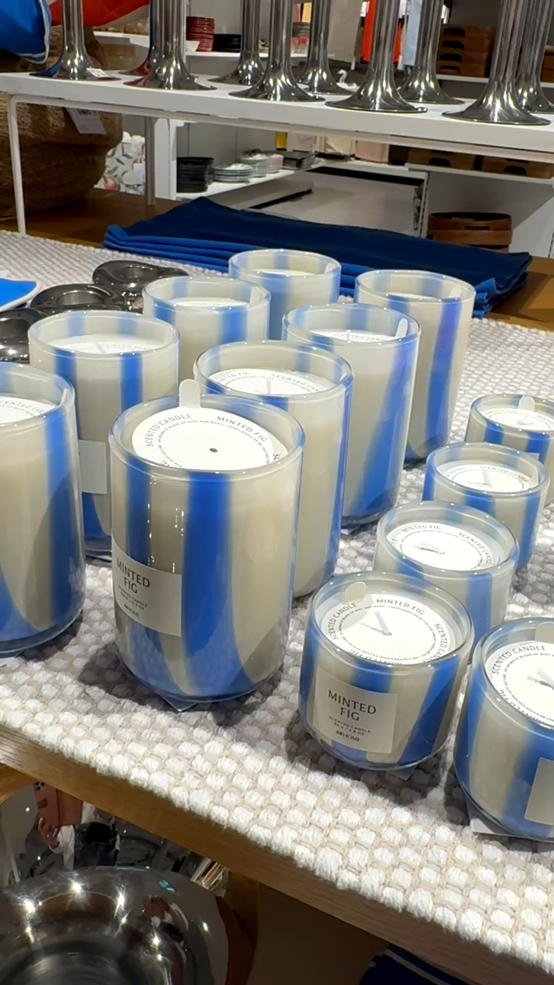 All the Mediterranean vibes with this dining collection at H&M - currently 15% off for members 💙❤️

#homefragrance #candlesofinstagram #blueaesthetic #coastaldecor #homedecorfinds #interiorinspo #homeinspo #neutralhome #decorideas

#LTKHome #LTKHome #LTKSeasonal #LTKSaleAlert