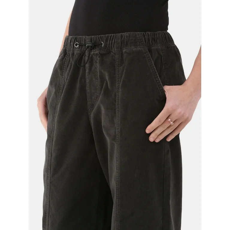 No Boundaries Mid Rise Parachute Cargo Pants, 28" Inseam, Women's and Women's Plus | Walmart (US)