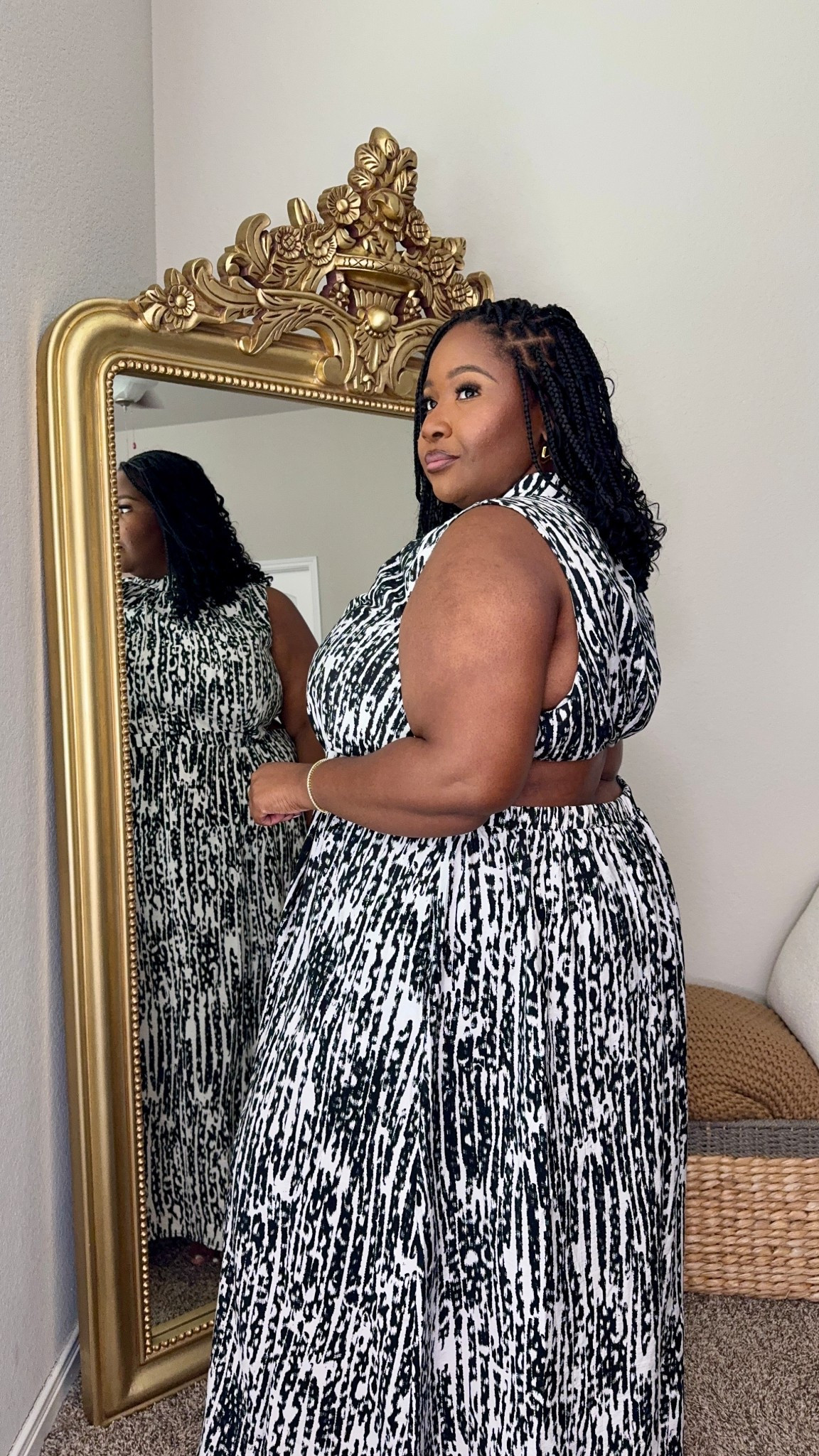 The perfect summer dress with a little back action 🙌🏾 Im wearing a 4x (which is too big) I needed a 3x (size 22)

Plus size dresses. Plus size fashion. Walmart finds. Walmart fashion. Summer dresses.

#LTKMidsize #LTKWedding #LTKPlusSize