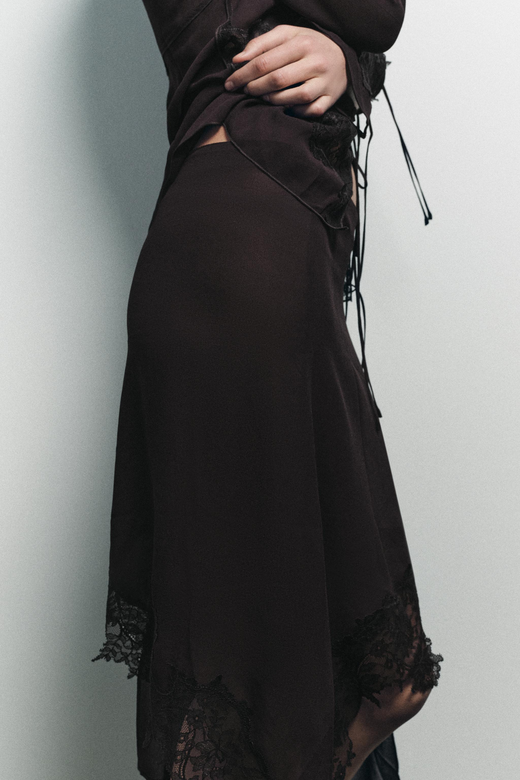 ASYMMETRIC GEORGETTE LACE SKIRT | Zara UK