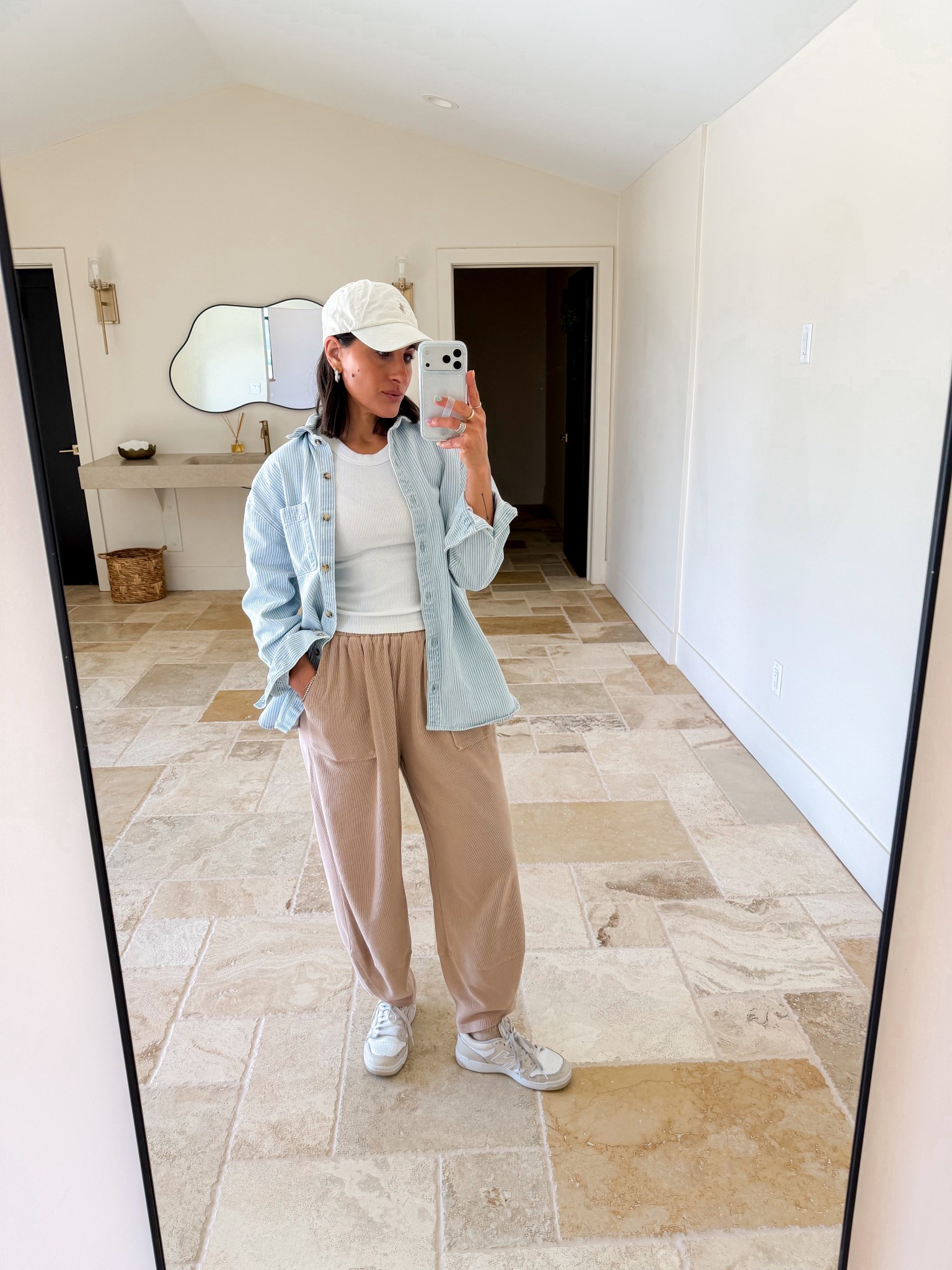 Monday ootd. I love this pinstripe jean top! 

#LTKootd #LTKOver40