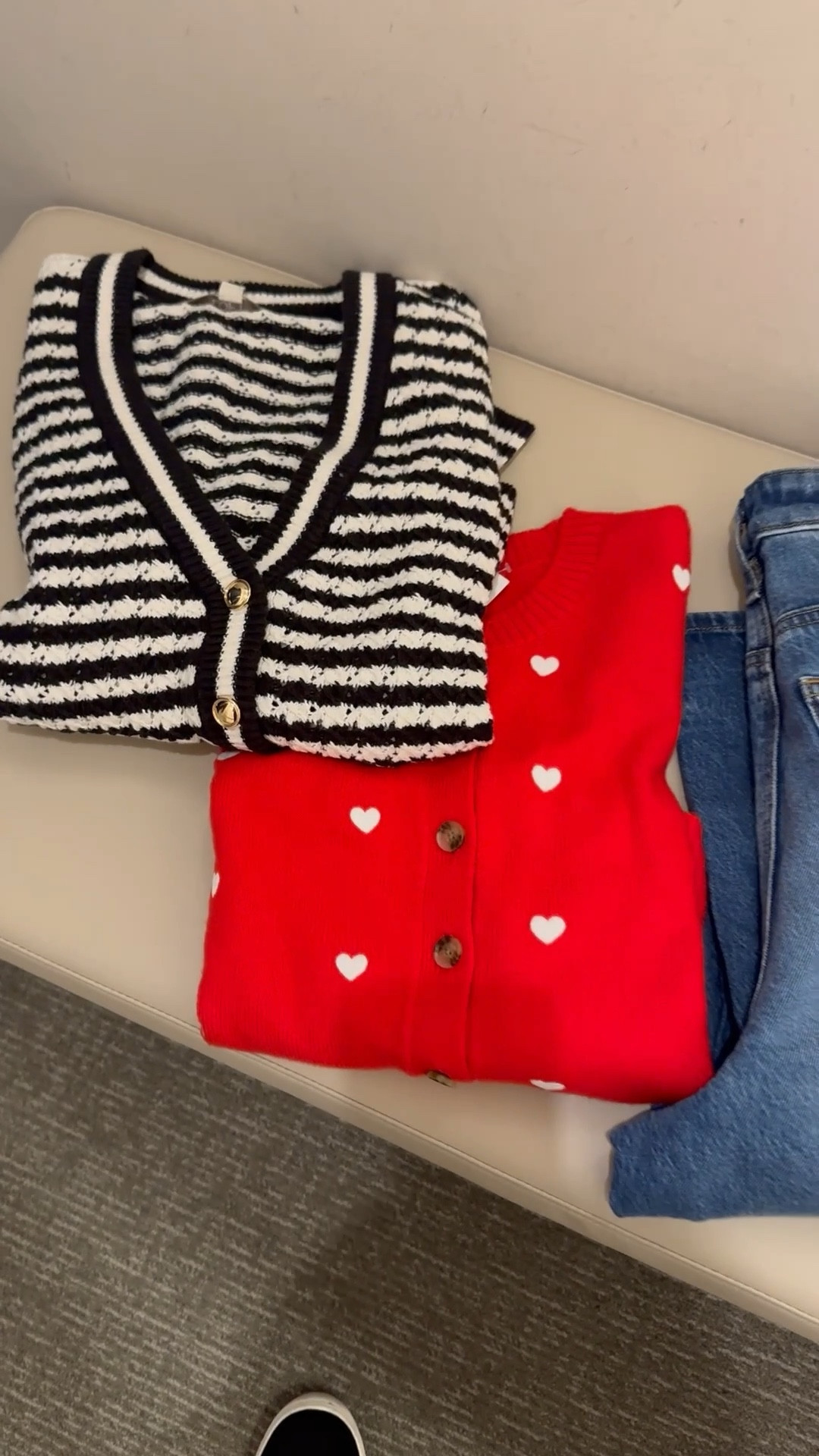 Heart sweater, new arrivals, wide leg jeans, winter to spring transition outfit 

#LTKSeasonal #LTKootd #LTKMidsize