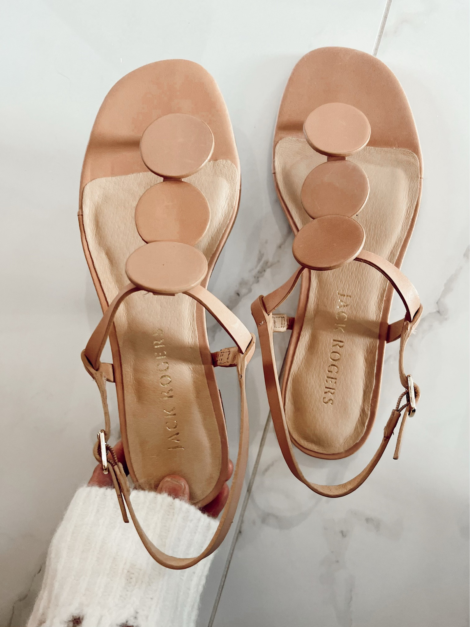 Jack rogers leather sandals on sale 😍 under $65

#LTKsalealert #LTKfindsunder100 #LTKshoecrush
