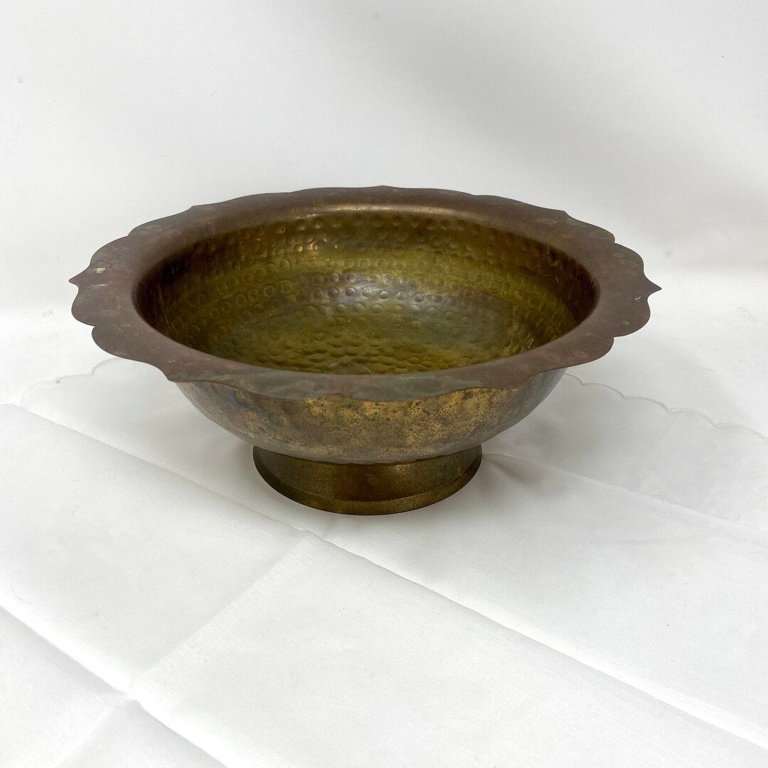 Vintage Brass Bowl, Aged Patina Brass Centerpiece Bowl on Pedestal, 10" Dark Brass Bowl, Vintage ... | Etsy (US)