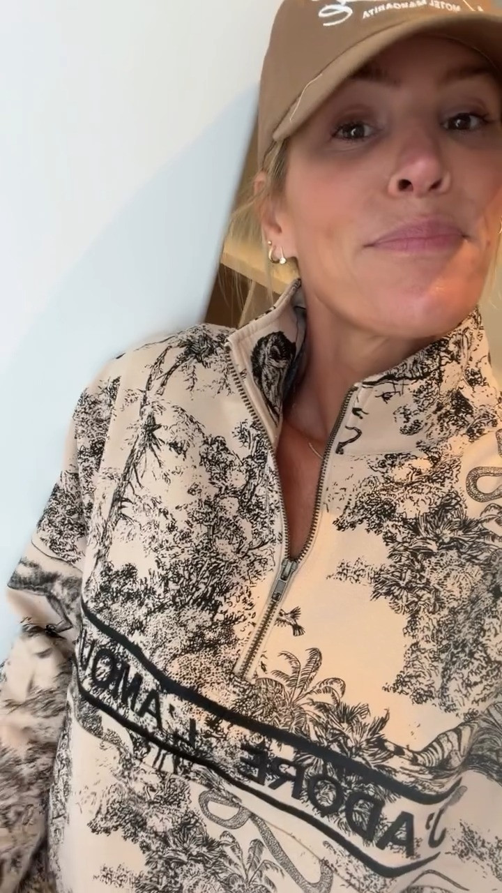 This 1/2 zip from Vici is adorable for fall! I'm wearing a size small for reference. 🤍 Use code LANDYN40 and it will bring it down to $68.40.

Vici fashion, half zip sweater, fall outfits women, fall sweater 

 #LTKgrwm #LTKootd #LTKSeasonal