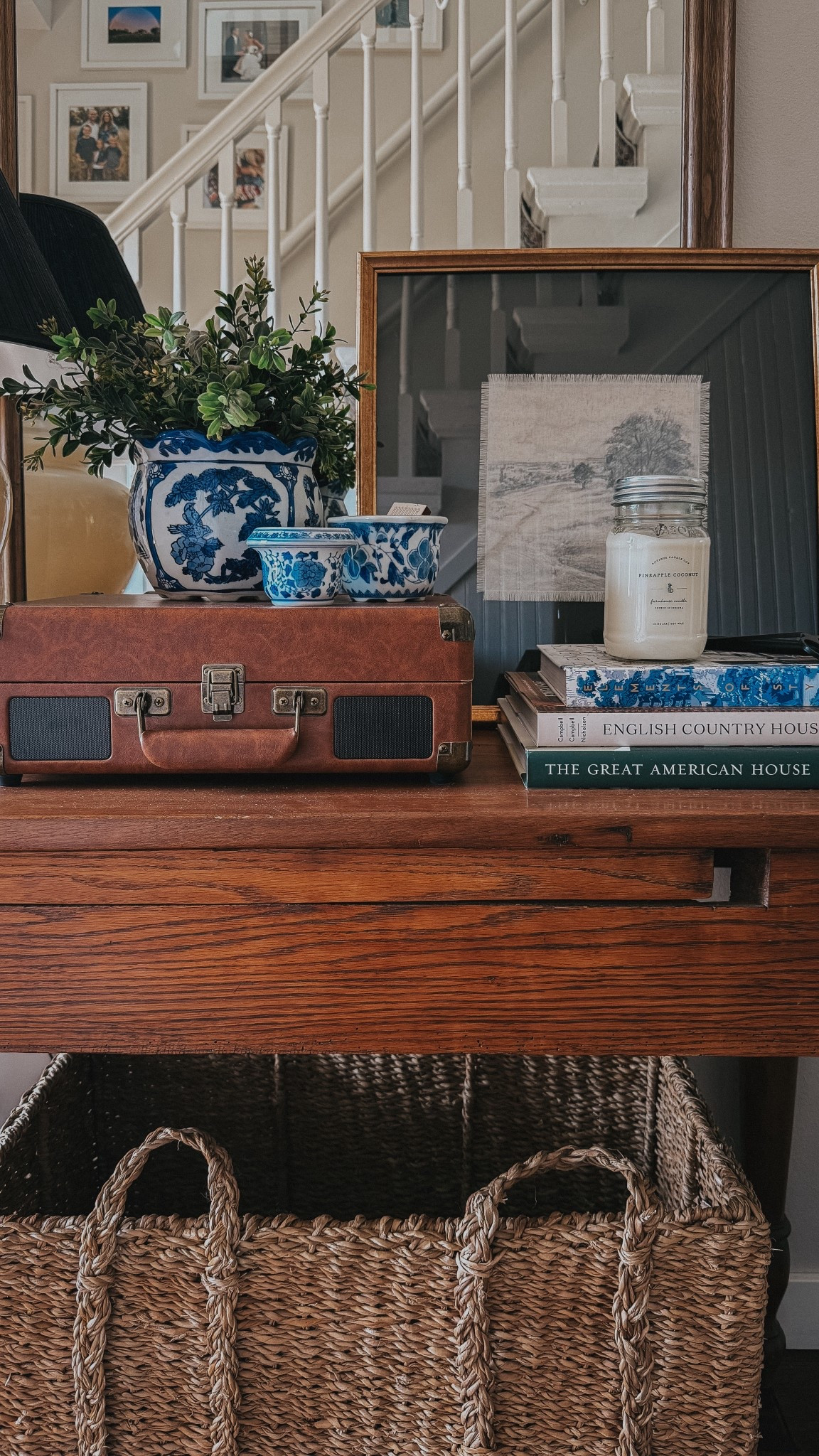 The perfect gold frame! 

#decor #framedecor #frame #homedecor #style

#LTKStyleTip #LTKBeauty #LTKHome