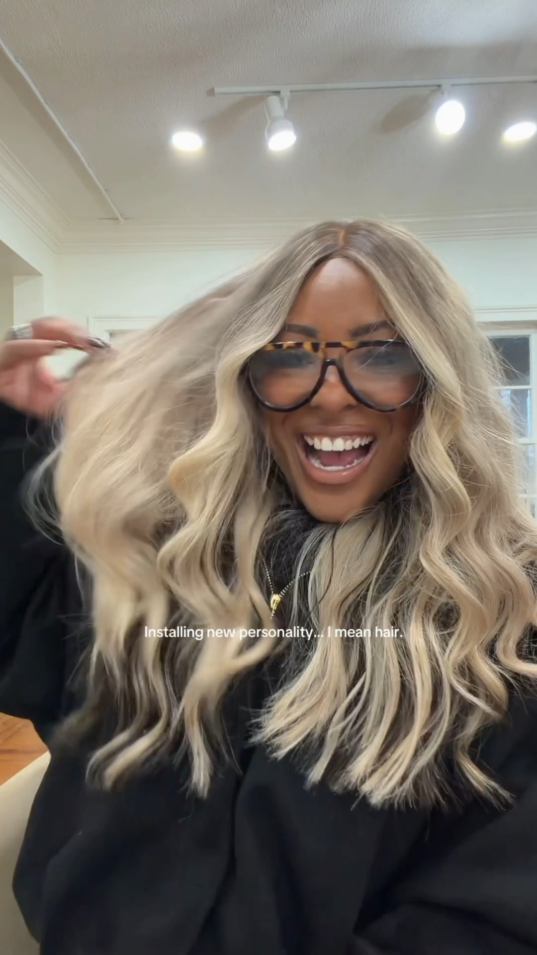 Linking my outfit and my favorite hair tools 