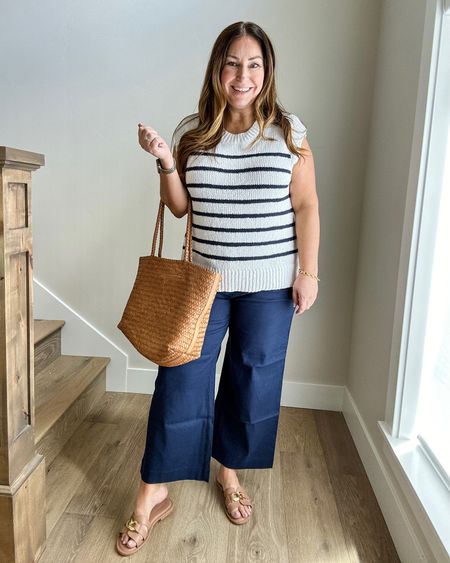Midsize summer outfit 

Fit tips: top tts, L // pants are a linen feel size up, 14 // bag color sold out

Summer  midsize fashion  summer outfit  everyday outfit inspo  summer fashion  midsize style  midsize outfit  the recruiter mom  

#LTKSeasonal #LTKStyleTip #LTKMidsize