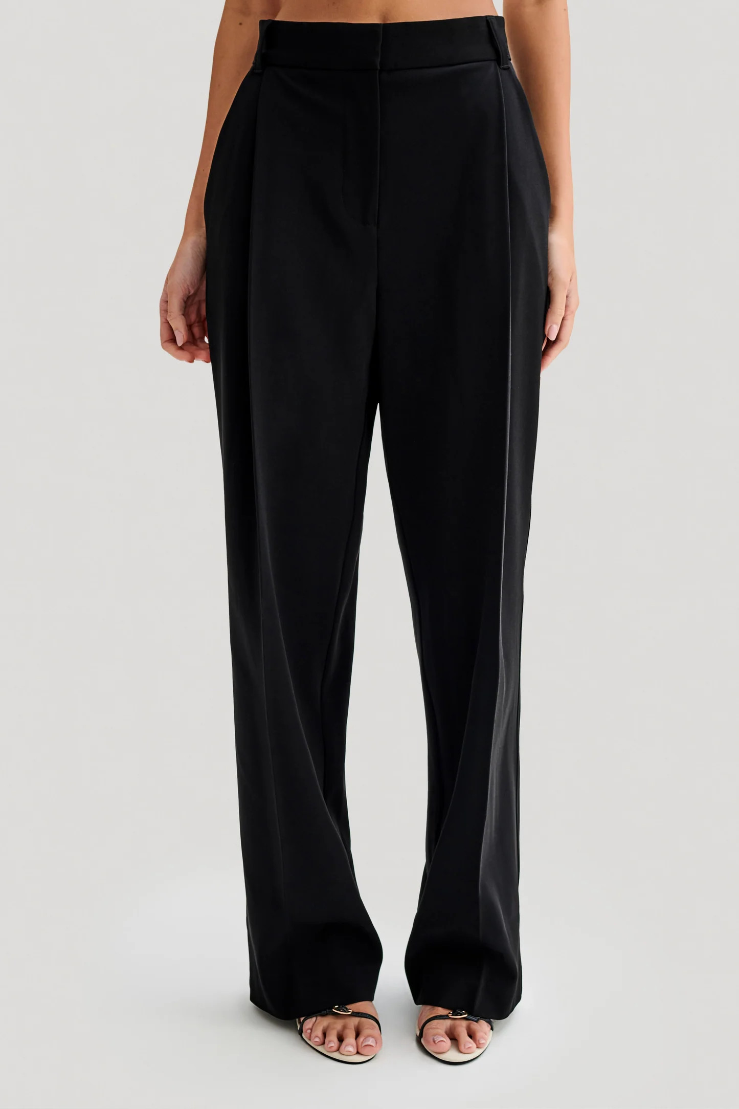 Amelie Suiting Straight Leg Pants - Black | Meshki (APAC)