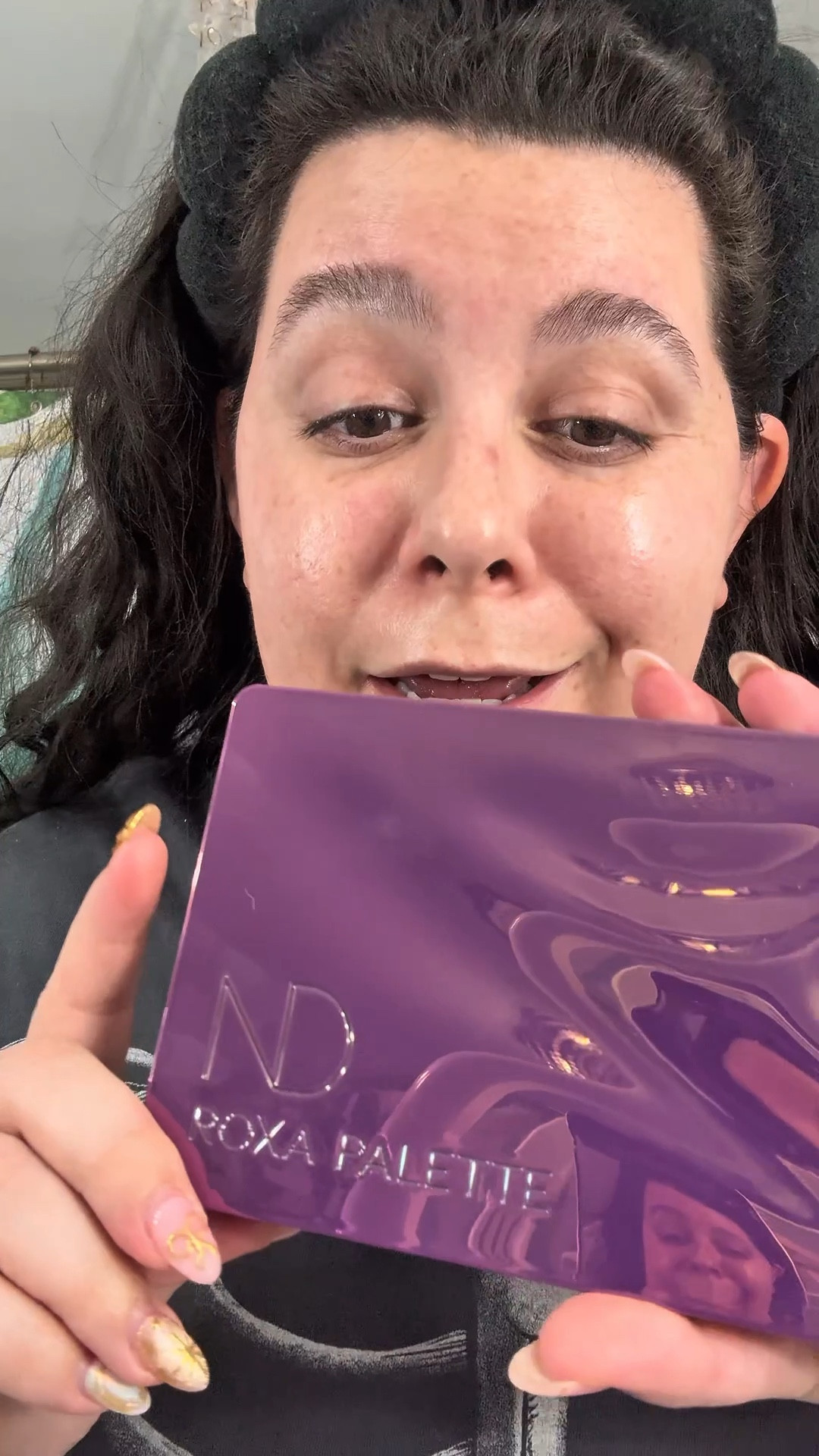 See the very end of this eyeshadow tutorial on my TikTok @debbiedagnese 

#LTKgrwm #LTKBeauty #LTKdayinmylife