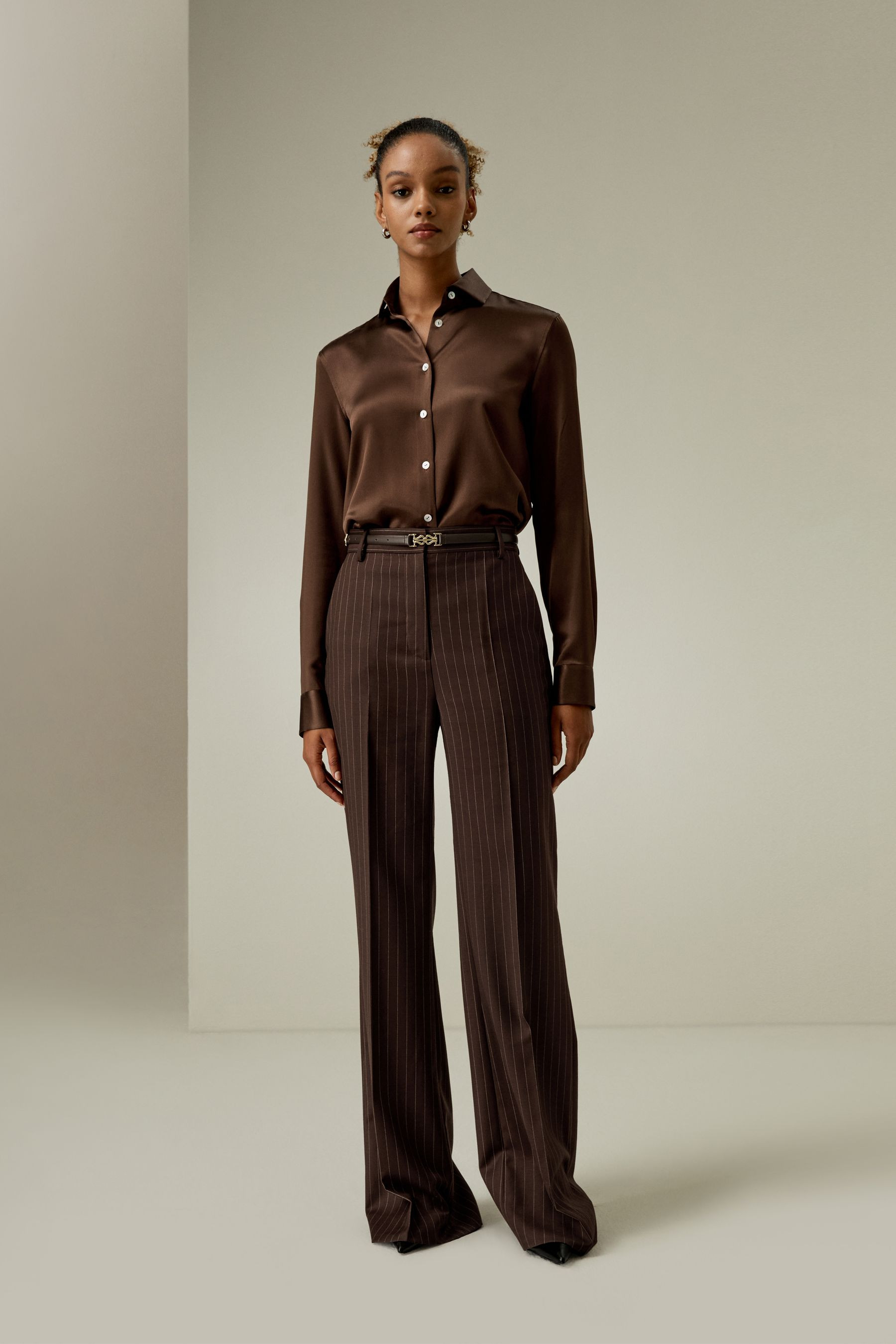 Spread Collar Silk Shirt | LilySilk