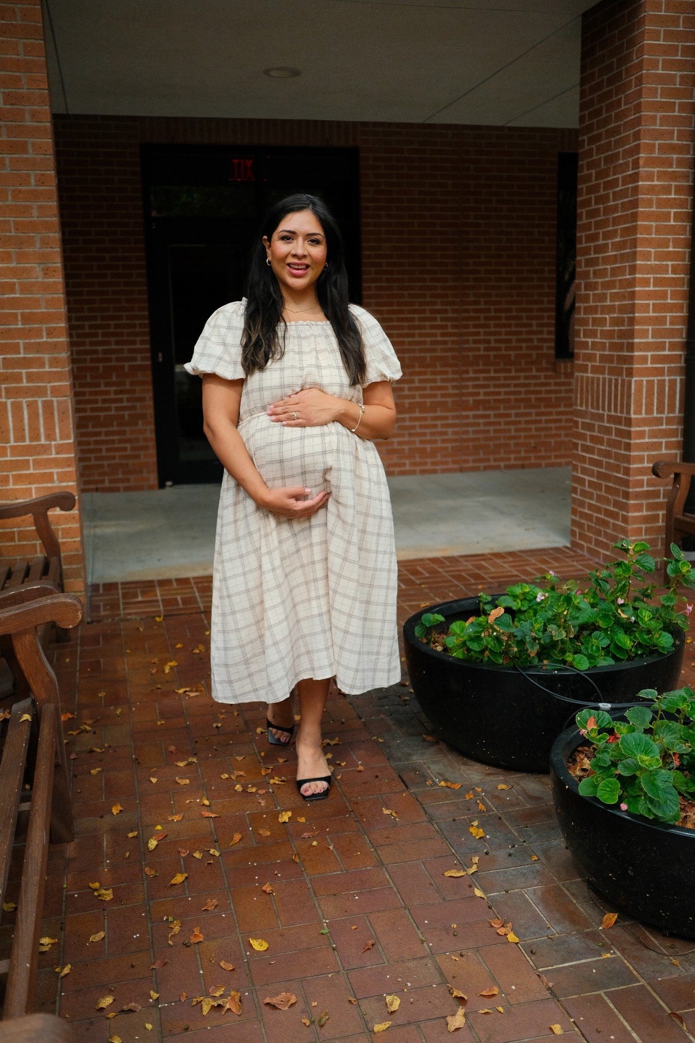 Loving this maternity dress from PinkBlush!



#LTKMidsize #LTKBump #LTKSaleAlert