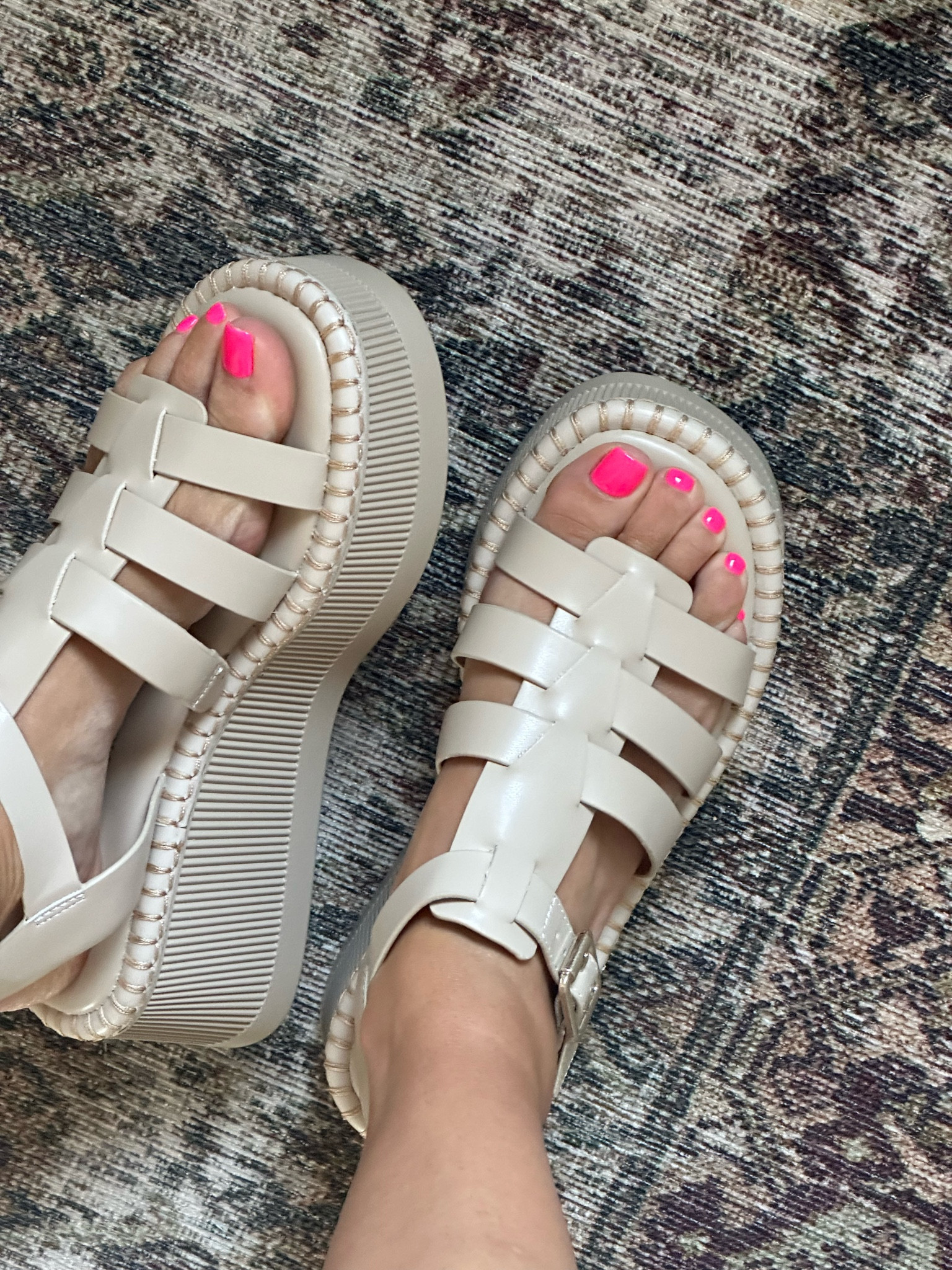 Platform sandals under $60 and available in 3 colors. Fit TTS

DSW | summer style 

#LTKSaleAlert #LTKShoeCrush #LTKFindsUnder100