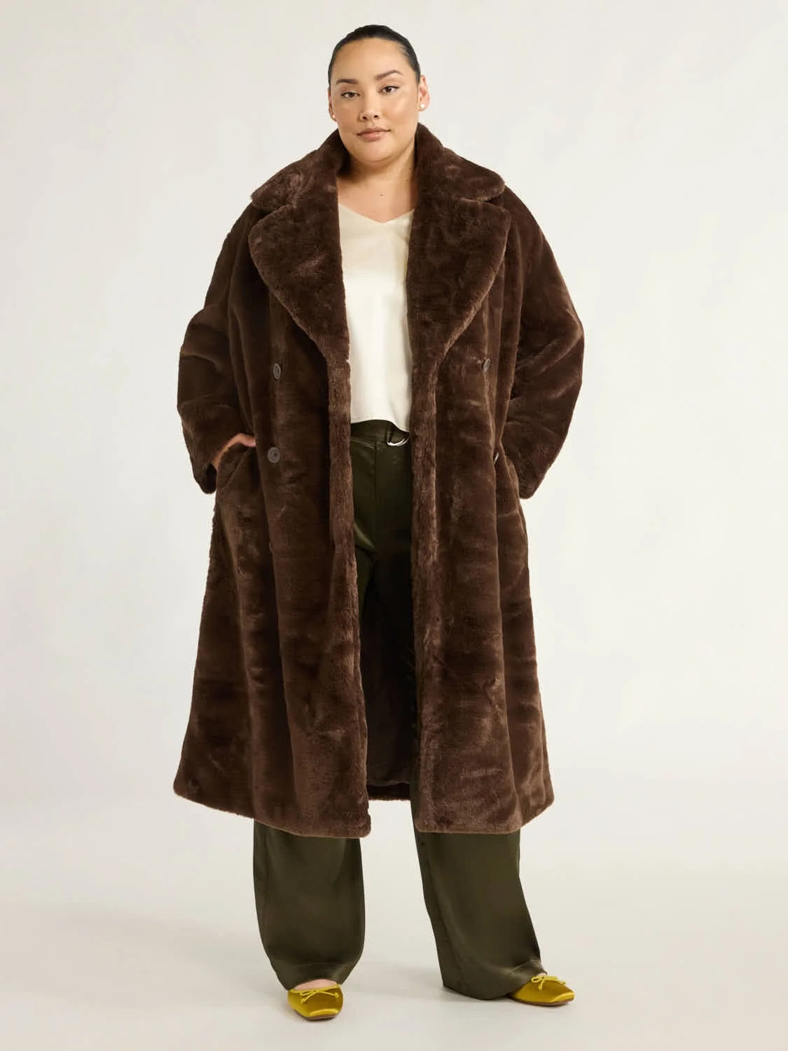 Scoop Women's & Women's Plus Faux Fur Oversized Maxi Coat, Sizes XS-4X | Walmart (US)