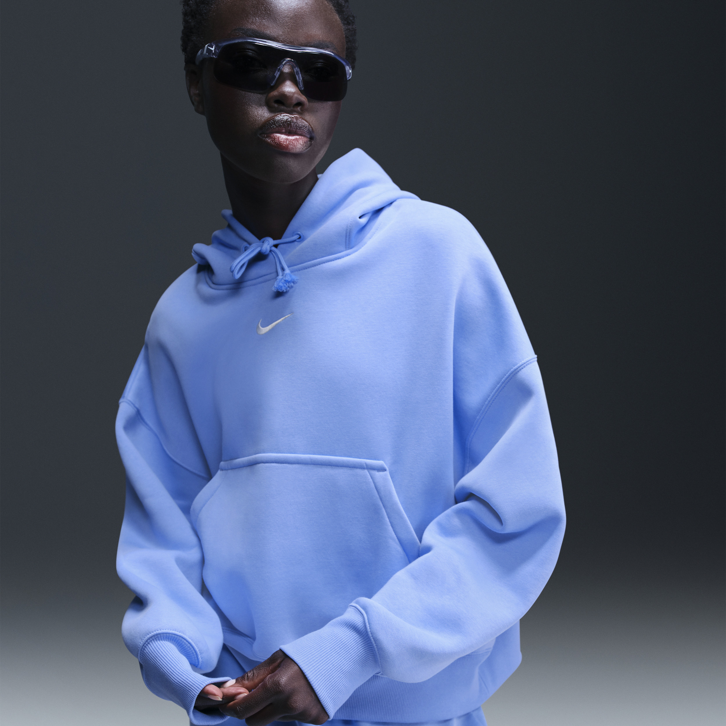 Women's Nike Sportswear Phoenix Fleece Over-Oversized Pullover Hoodie in Blue | DQ5858-494 | Nike (US)