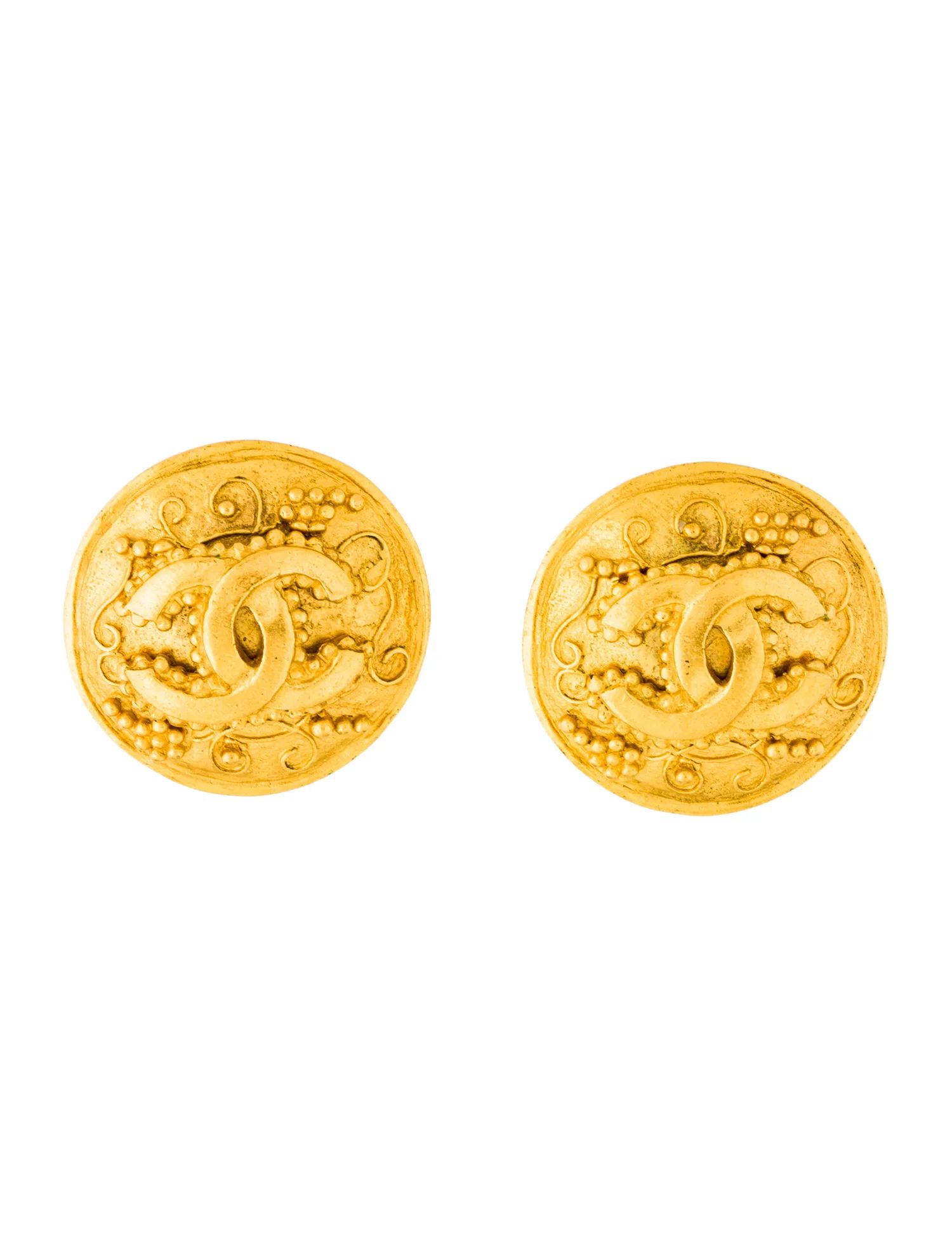 Chanel Vintage CC Clip-On Earrings - Earrings -
          CHA383343 | The RealReal | The RealReal