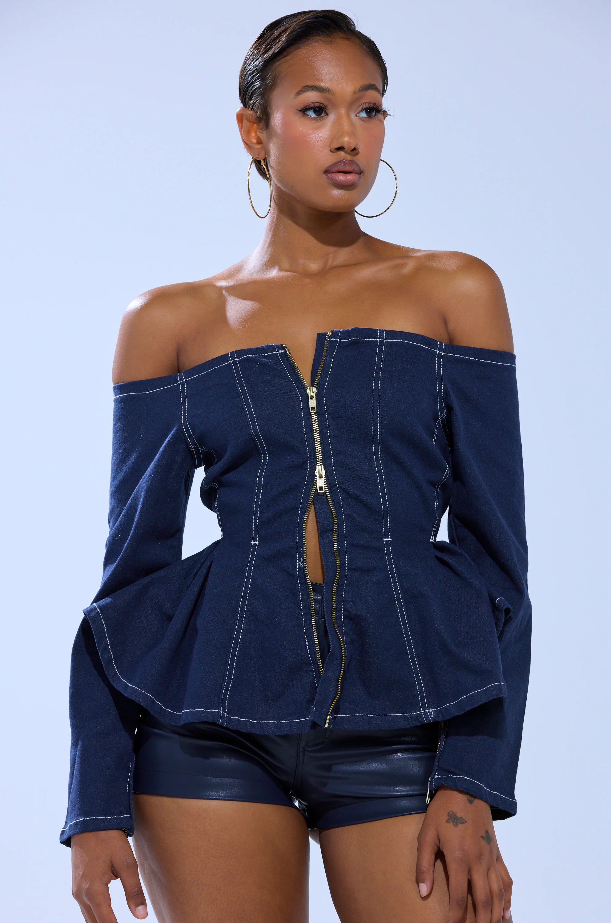 AKIRA Denim For Days Zip Up Blouse | Size Small | AKIRA