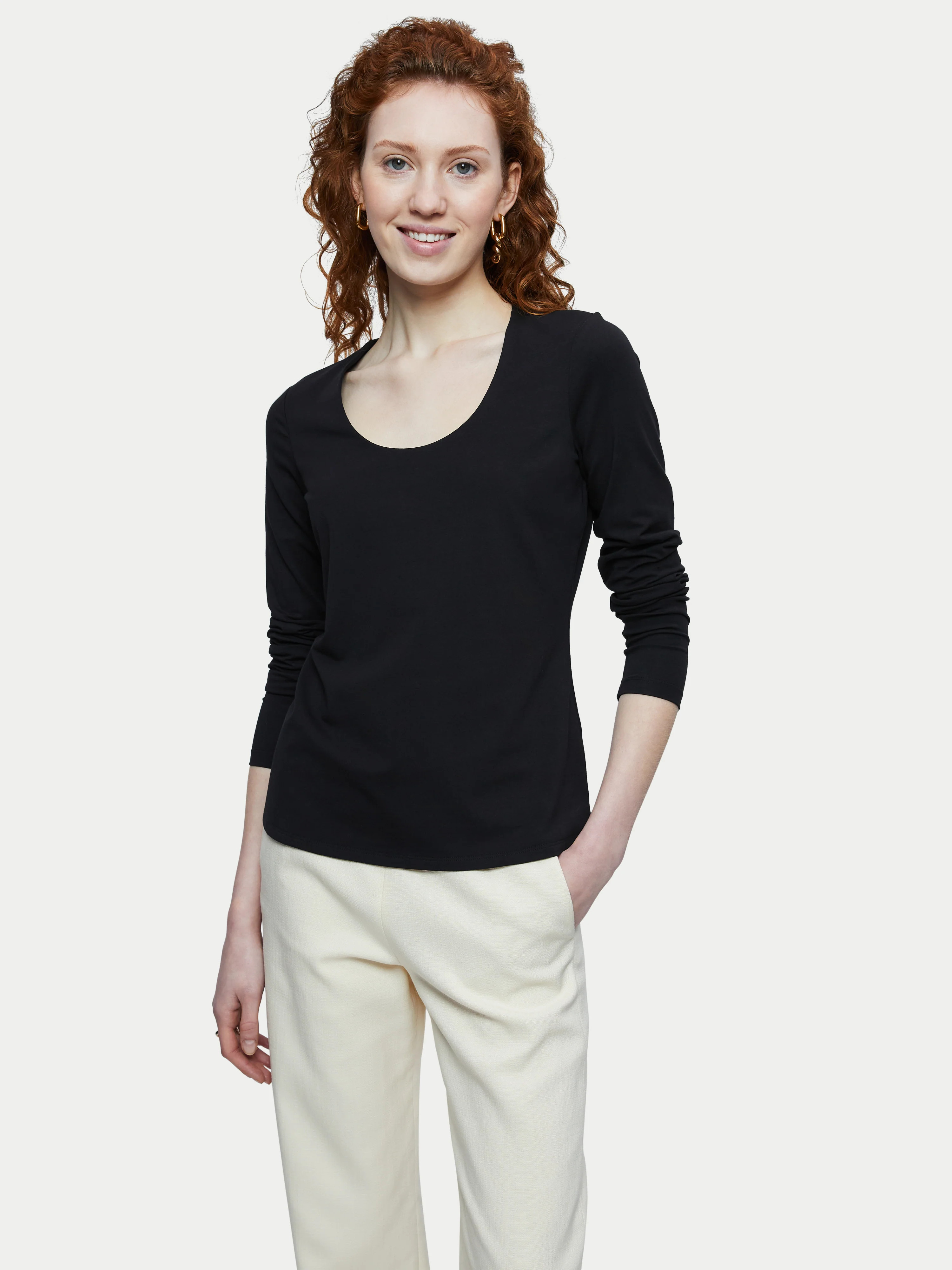 Double Front Scoop Tee | Black | Jigsaw (UK)