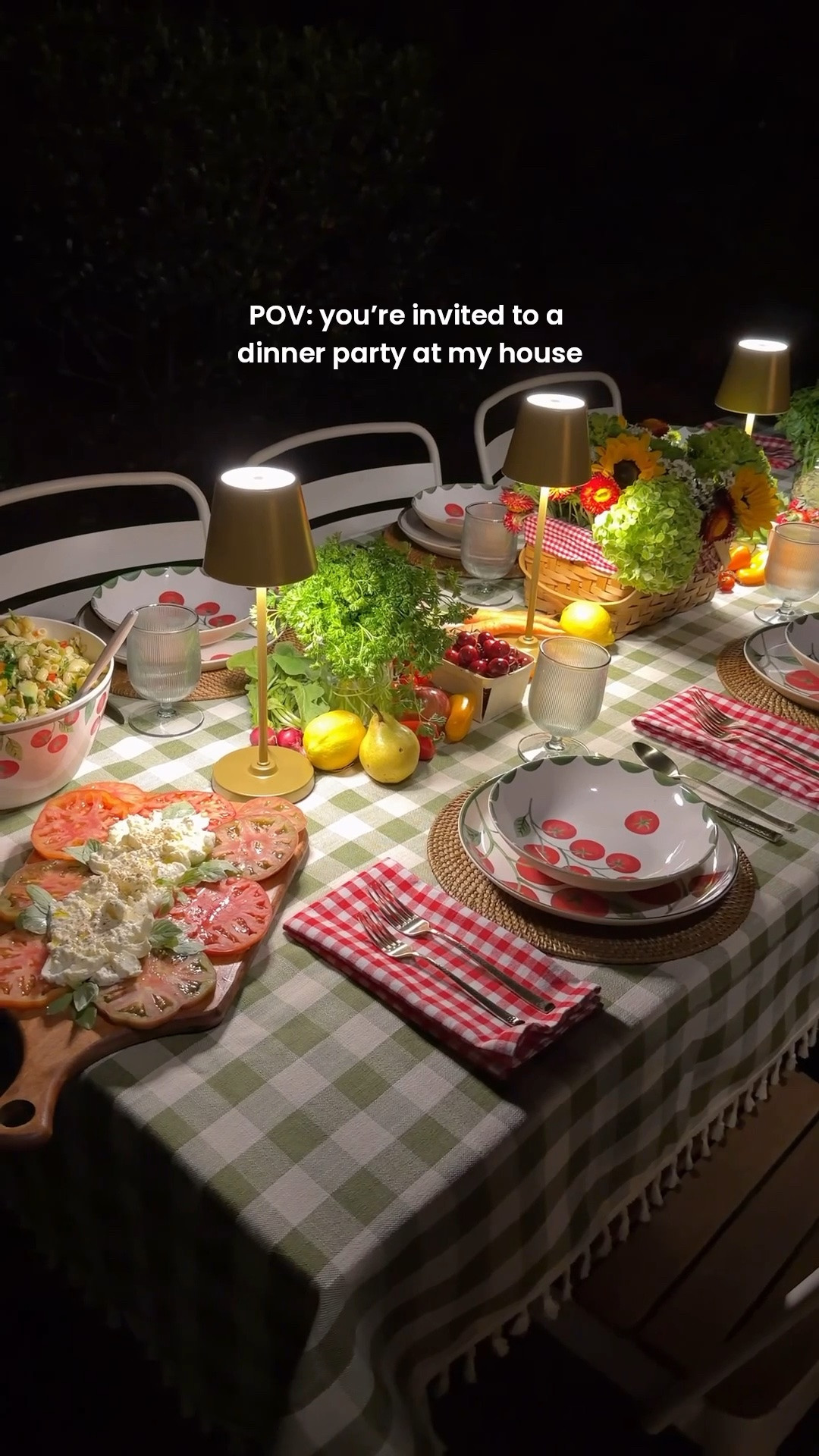 Farmer’s Market dinner party! Linked all my tableware pieces and my outfit