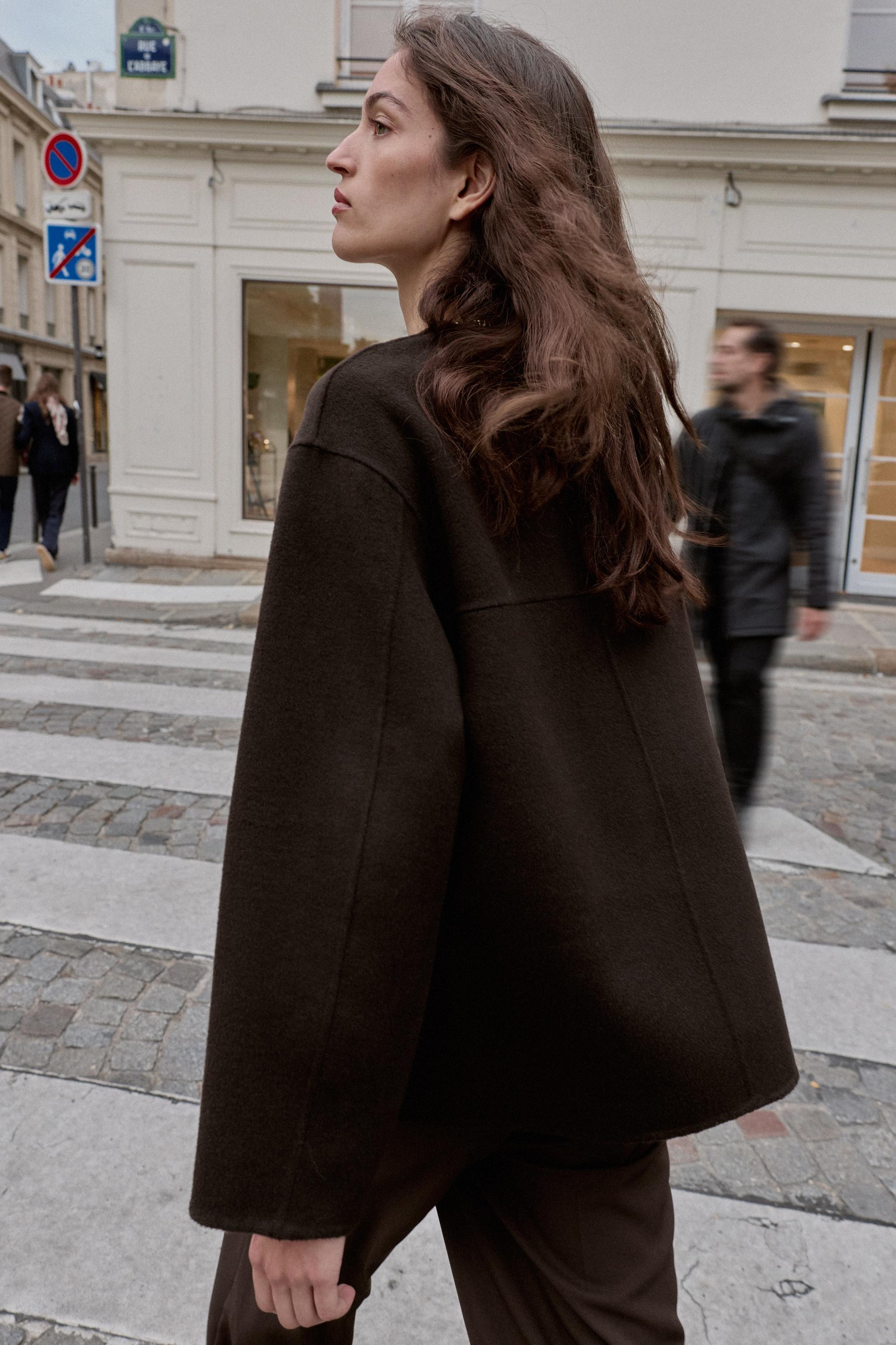 SHORT WOOL COAT WITH SCARF | Zara UK