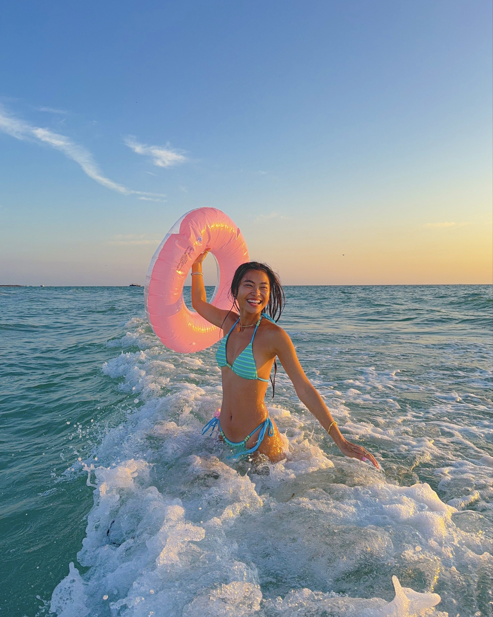 wearing a size xs in top and bottom in the new Dippin Daisys summer collection 🌅✨💗 code CAROLINE15 for 15% off ☺️

#LTKSwim #LTKTravel #LTKStyleTip