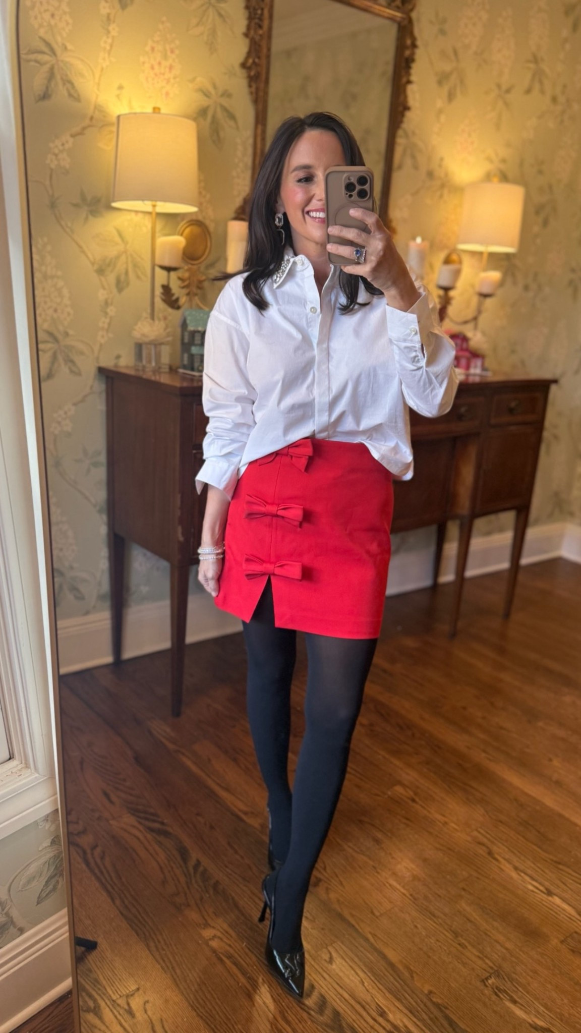 XS in top and skirt !! the PERFECT office holiday party look! 

#LTKCyberWeek #LTKootd #LTKHoliday