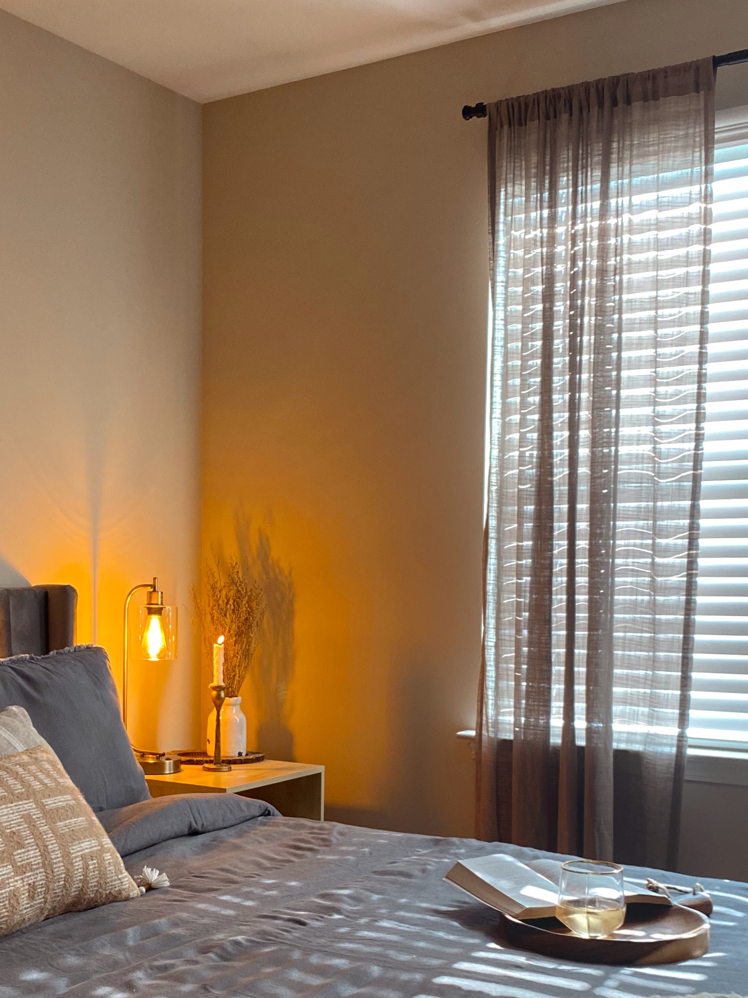 Walmart cheap curtains that look expensive

#LTKFind #LTKHome #walmartfinds #walmart #bedroomfinds #walmartbedroom