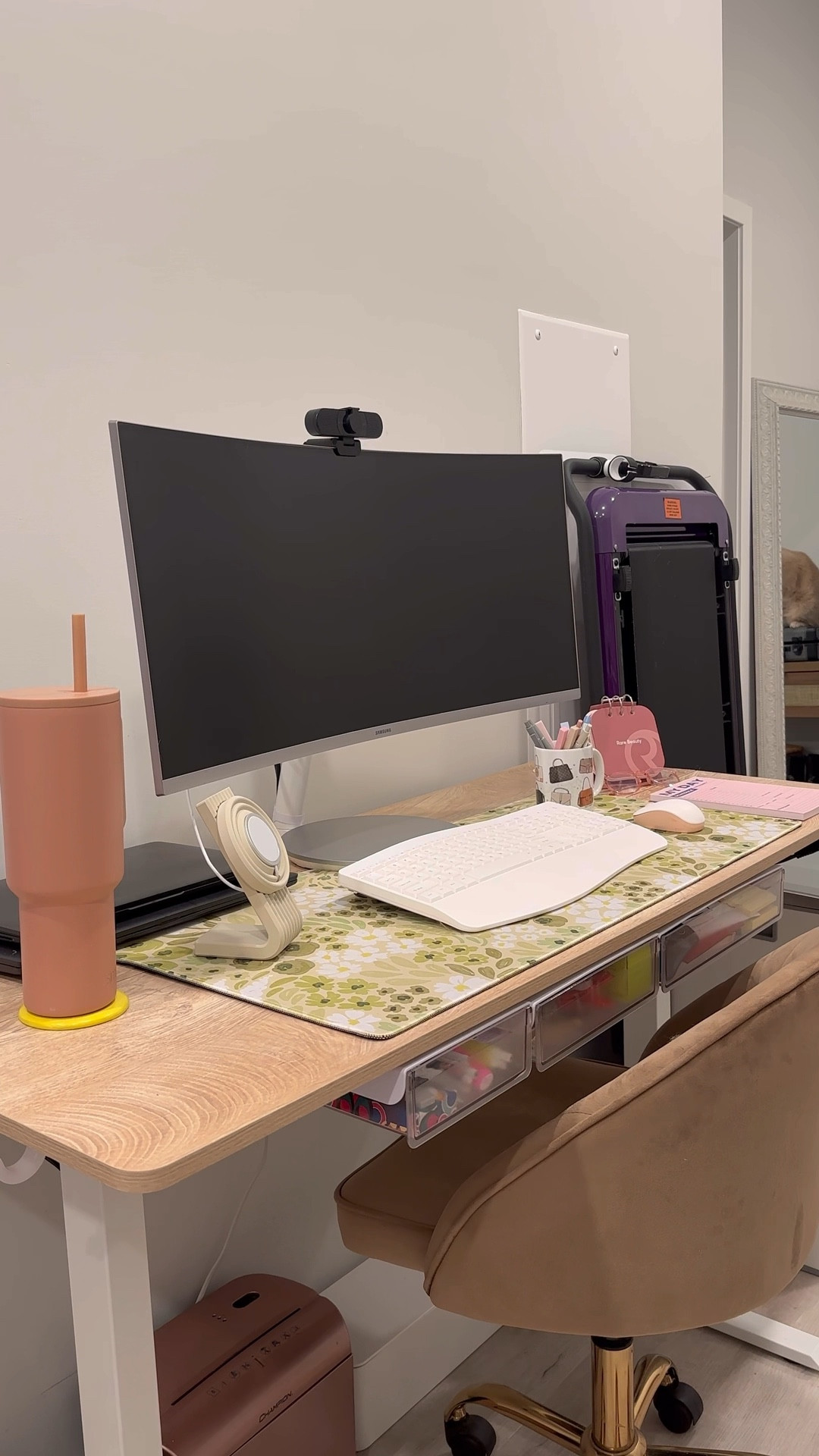 a desk makeover was much needed 👩🏻‍💻🙌🏻

#LTKStyleTip #LTKHome #LTKFindsUnder100