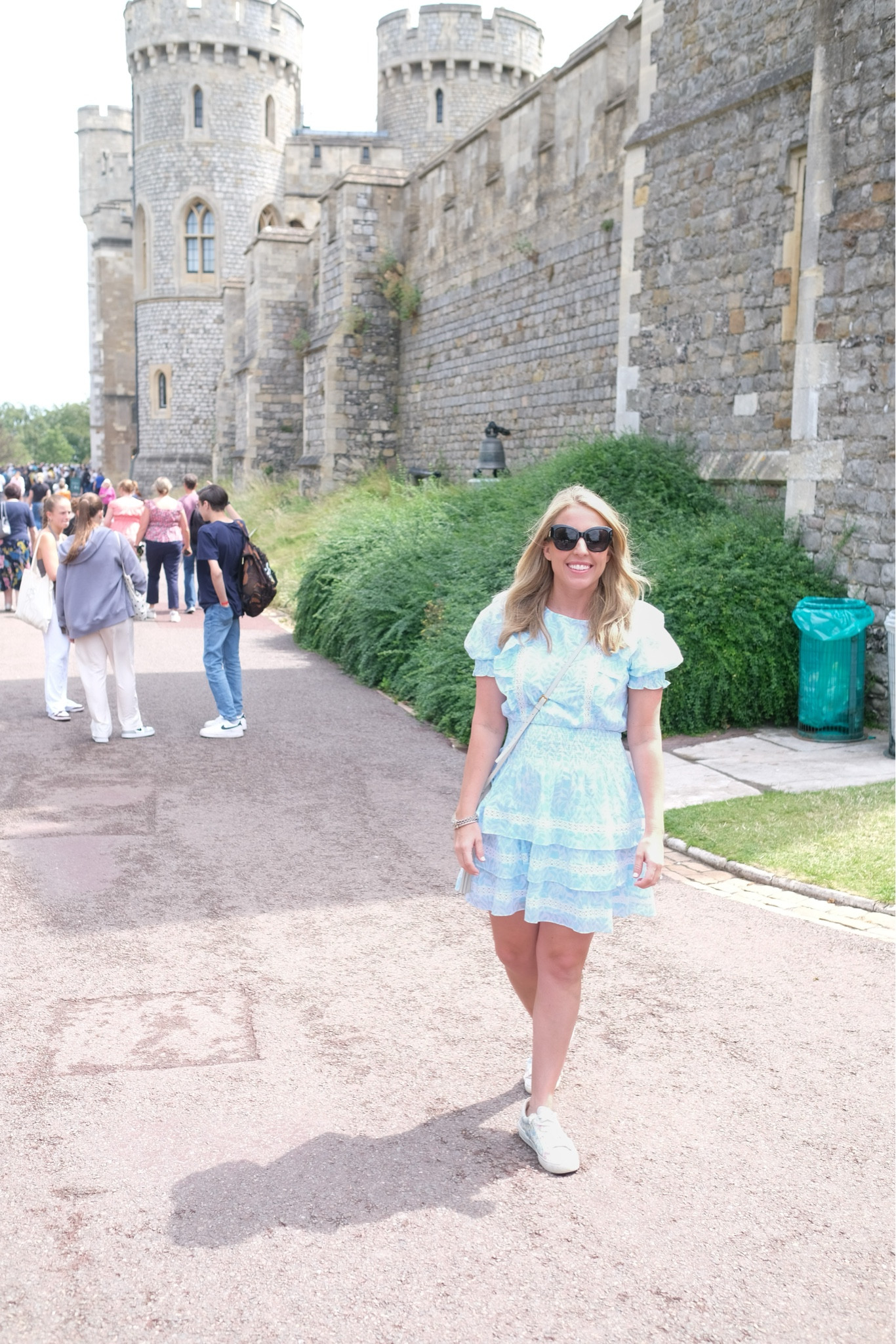 London Looks : Windsor Castle Tour

Europe trip travel day dress sun dress beach coastal blue and white aqua ruffle short eyelet trim dresses  

#LTKtravel #LTKeurope #LTKwedding