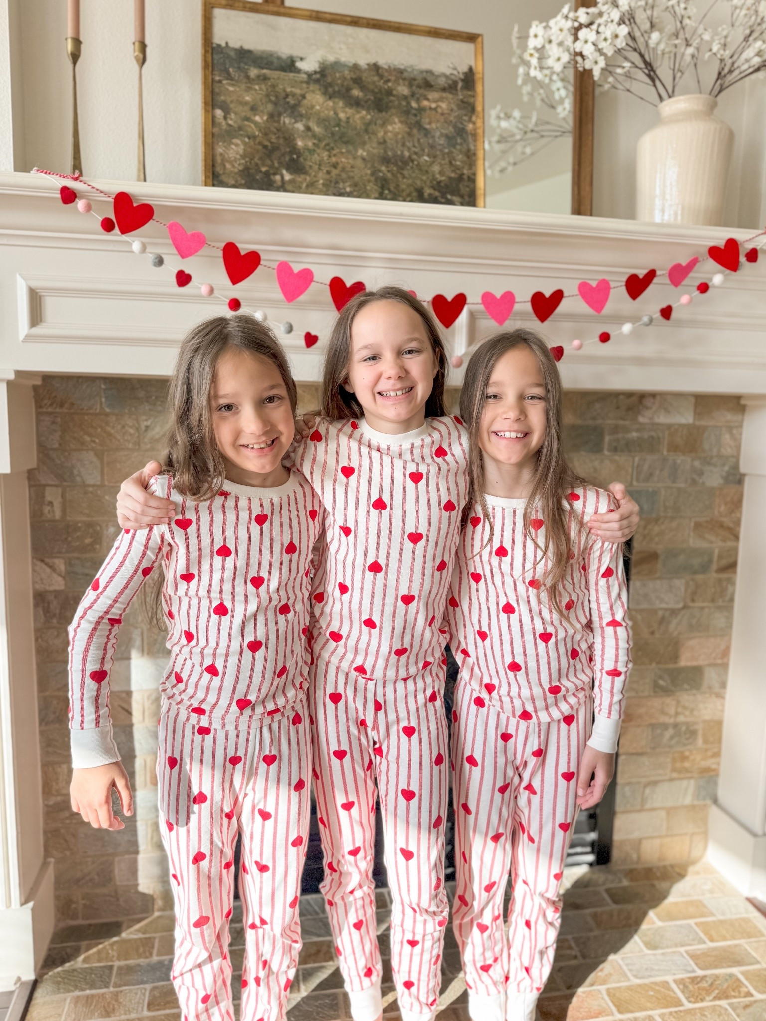All the heart eyes for these adorable girls pjs for Valentine’Valentine

#LTKKids #LTKmomlife #LTKSeasonal