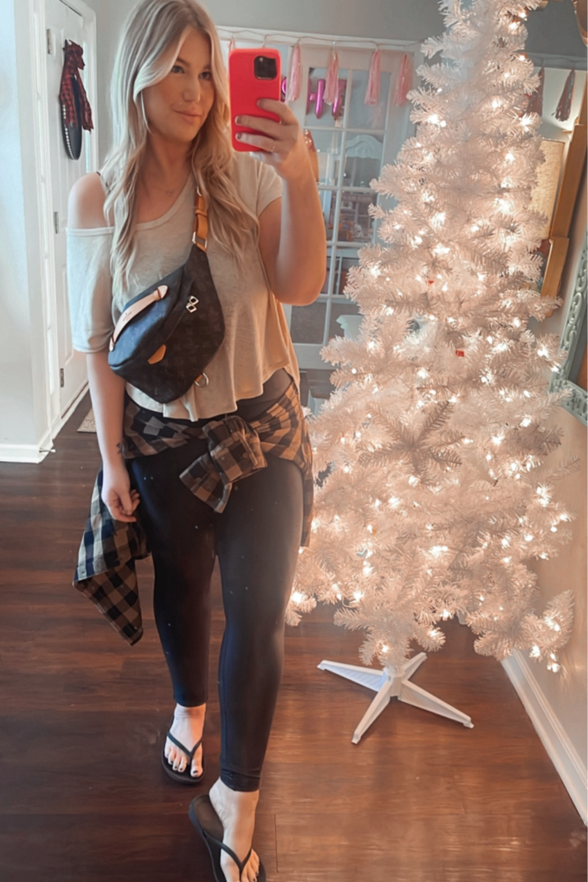 Flannel, leggings, cozy, comfy, comfy cute, oversized, Lv, bum bag, Louis Vuitton, old navy, tee, weekend, vibe, mid size, plus, plus size, affordable, style

#LTKmidsize #LTKstyletip #LTKplussize