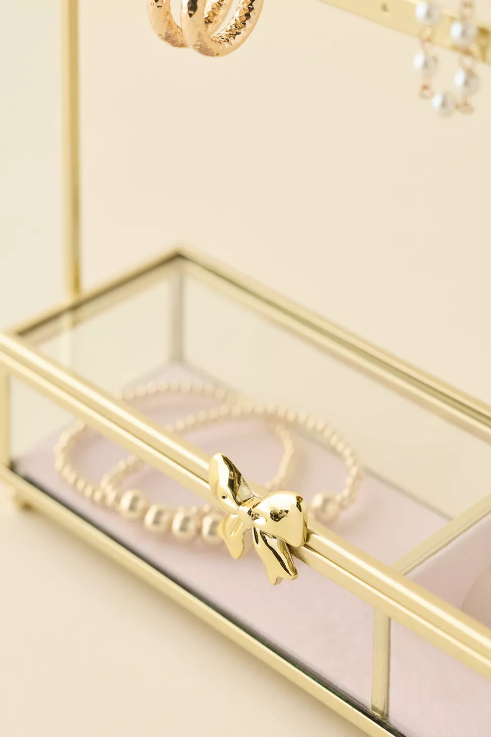Bow Trim Jewelry Storage Stand | Urban Outfitters (US and RoW)