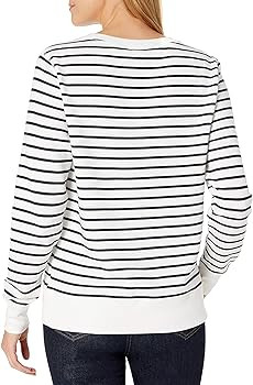 Amazon Essentials Women's Fleece Crewneck Long Sleeve Pullover Sweatshirt (Available in Plus Size... | Amazon (US)