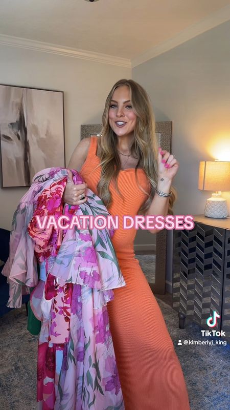 Vacation dress 
Resort wear 
Tropical print
Orange 
Pink 
White 
Dress 
Summer fashion 
Pregnant 
Maternity 
Bump friendly 
Spring 


#LTKbump #LTKstyletip