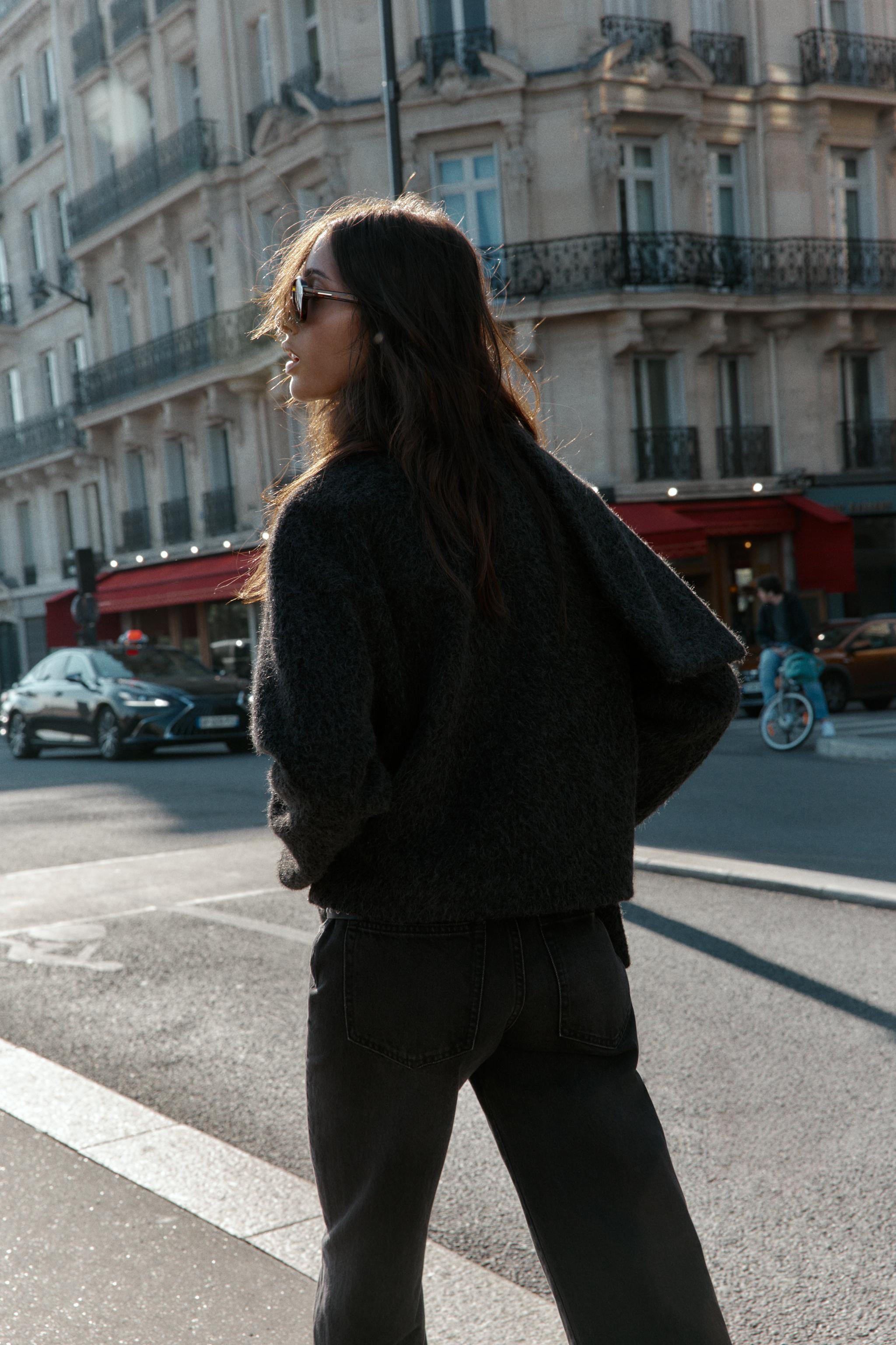 SHORT COAT WITH BOUCLÉ SCARF | Zara US