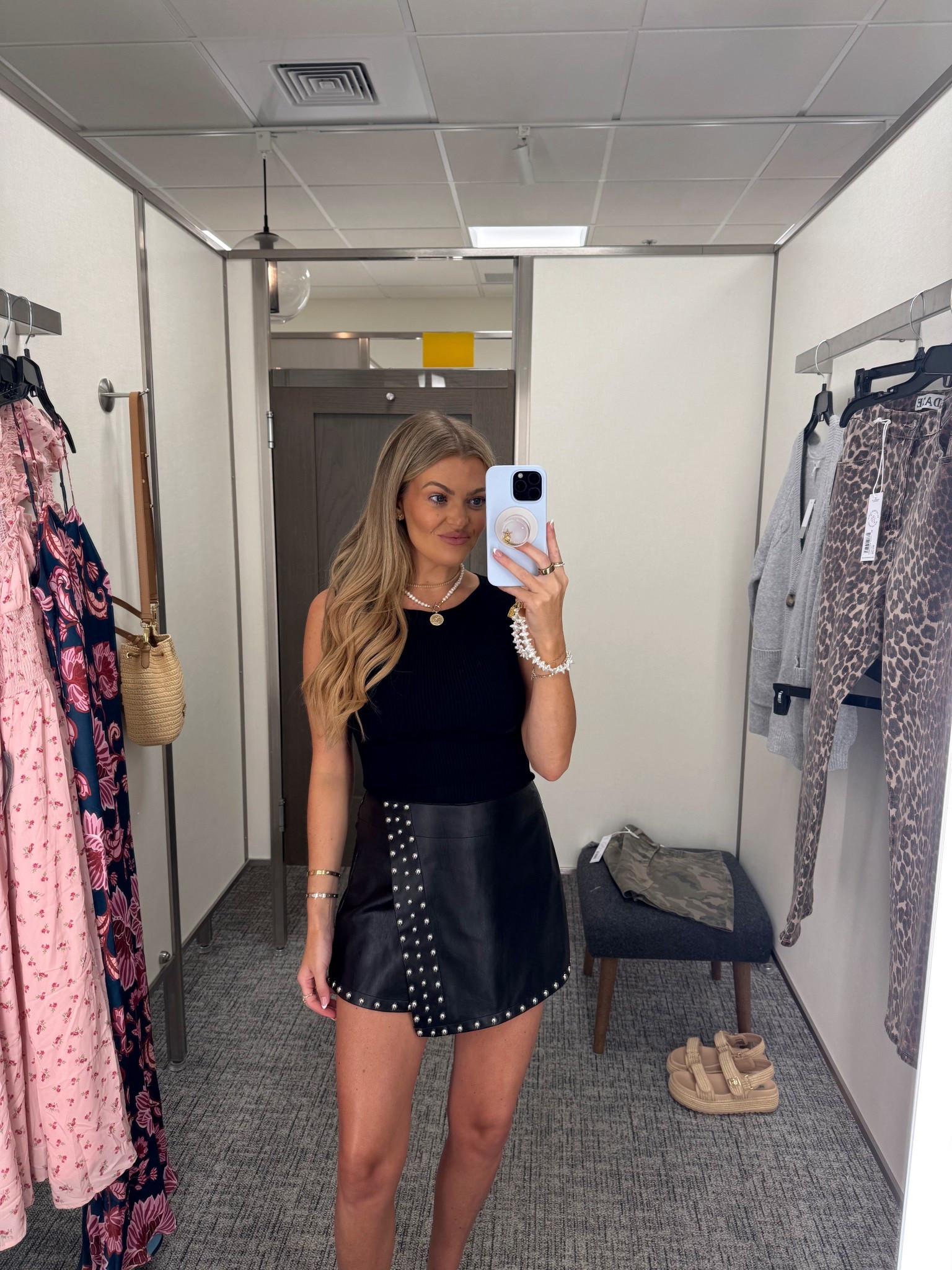 another cute outfit I would have loved if I wasn’t pregnant! I have been eyeing this free people faux leather skort for awhile now, and it’s $50 off in the sale!! would be perfect with an oversized sweater & boots for fall

nordstrom sale, nsale, free people, on sale, try on 

#LTKFindsUnder100 #LTKSaleAlert #LTKFindsUnder50