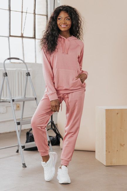 Pink Pullover Fleece-Lined Hoodie & Jogger Set | Magnolia Boutique
