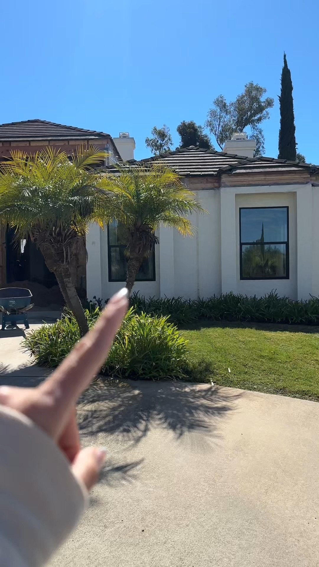 What it looks like when we’re filming these days😆❤️

#LTKOver40 #LTKHome #LTKWatchNow