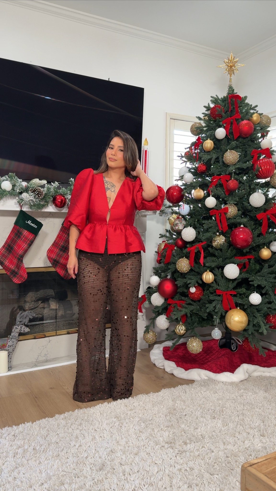 Festive look 🎄❤️
Top small
Pants large 


#LTKSeasonal #LTKHoliday #LTKootd