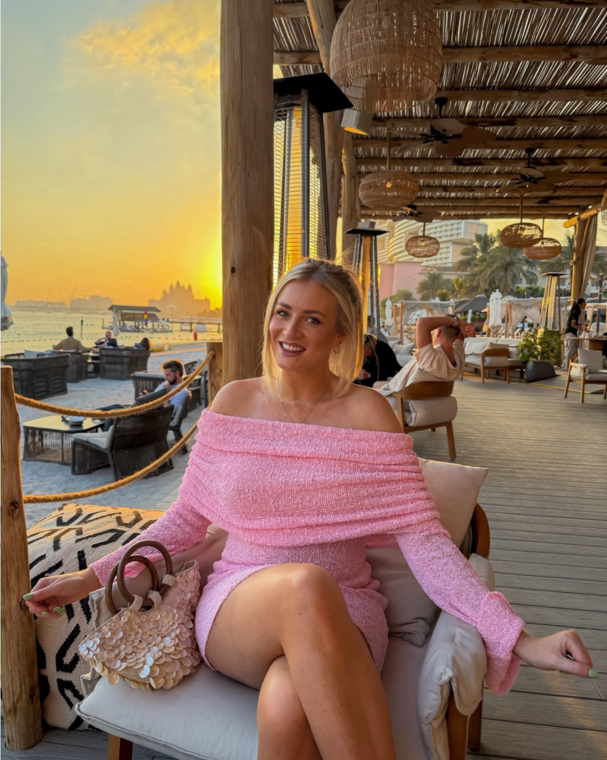 Sundowners 💕✨🌴

Summer outfit, vacation outfit, beach outfits, vacation beach outfit, holiday outfit 