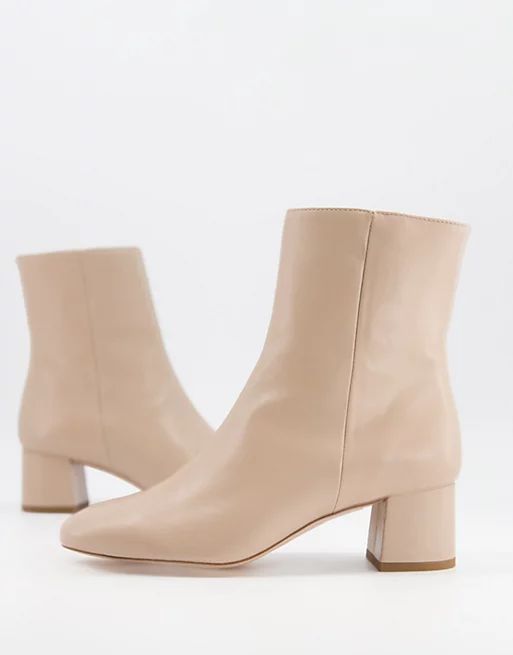 & Other Stories leather round toe heeled boots in beige | ASOS | ASOS (Global)