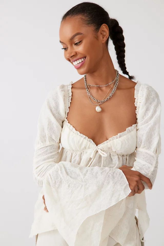 UO Sonnet Puff Sleeve Blouse | Urban Outfitters (US and RoW)