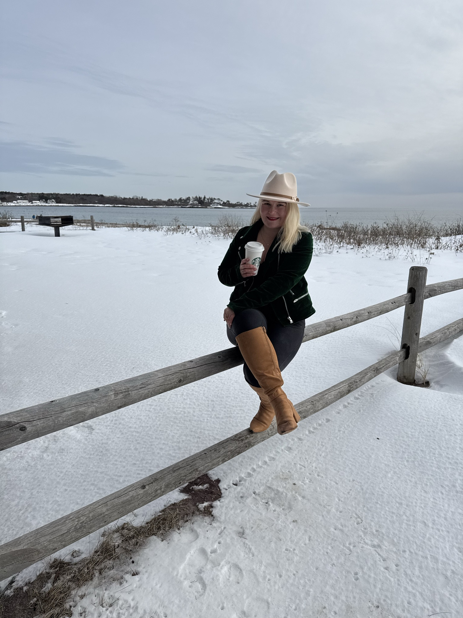 My faux leather @Spanx leggings are a hero piece in my wardrobe. I can dress them up or down depending on what I am doing. They are comfy and chic. 

#LTKootd #LTKPetite #LTKWorkwear