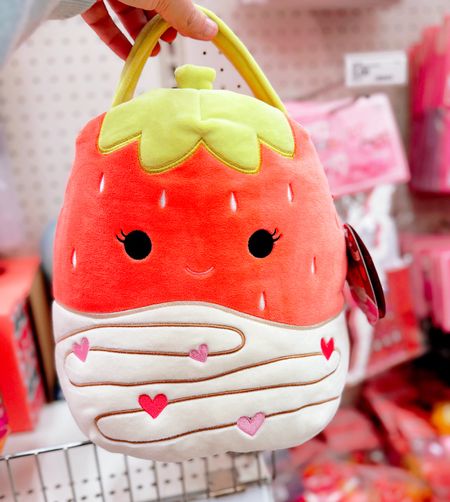 Squishmallows Scarlett Valentine's Bucket - $20.00 at Target

#LTKSeasonal #LTKGiftGuide #LTKfindsunder50