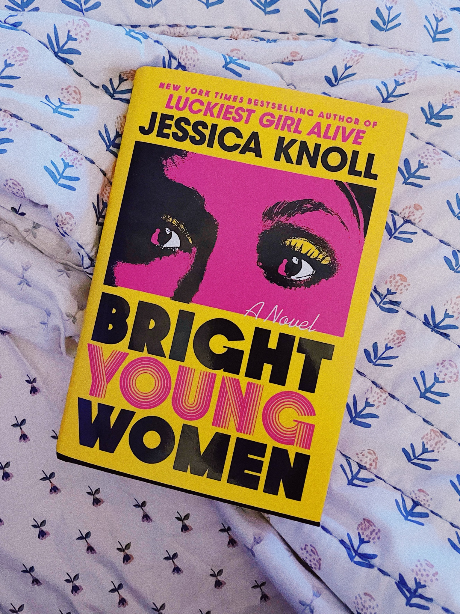 January read + cute cozy bedding 

#LTKfindsunder50 #LTKGiftGuide #LTKhome